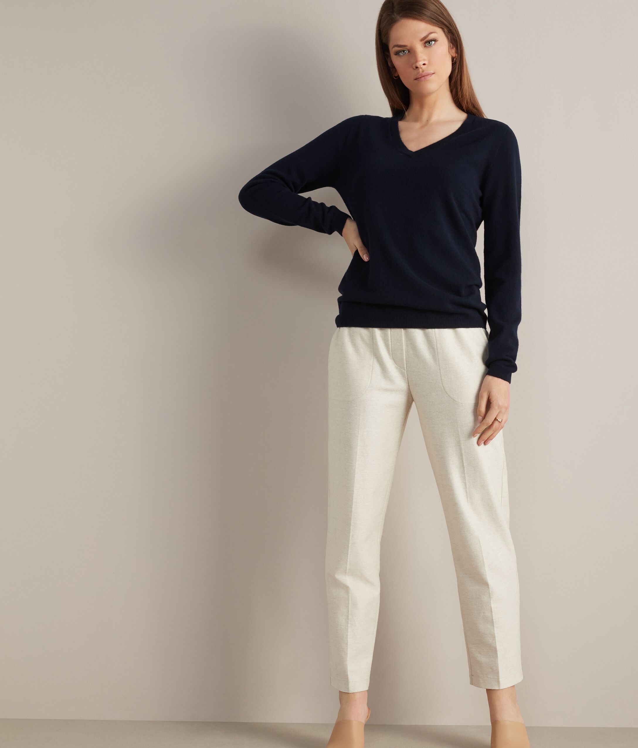 Pull à col V en cachemire ultra-doux