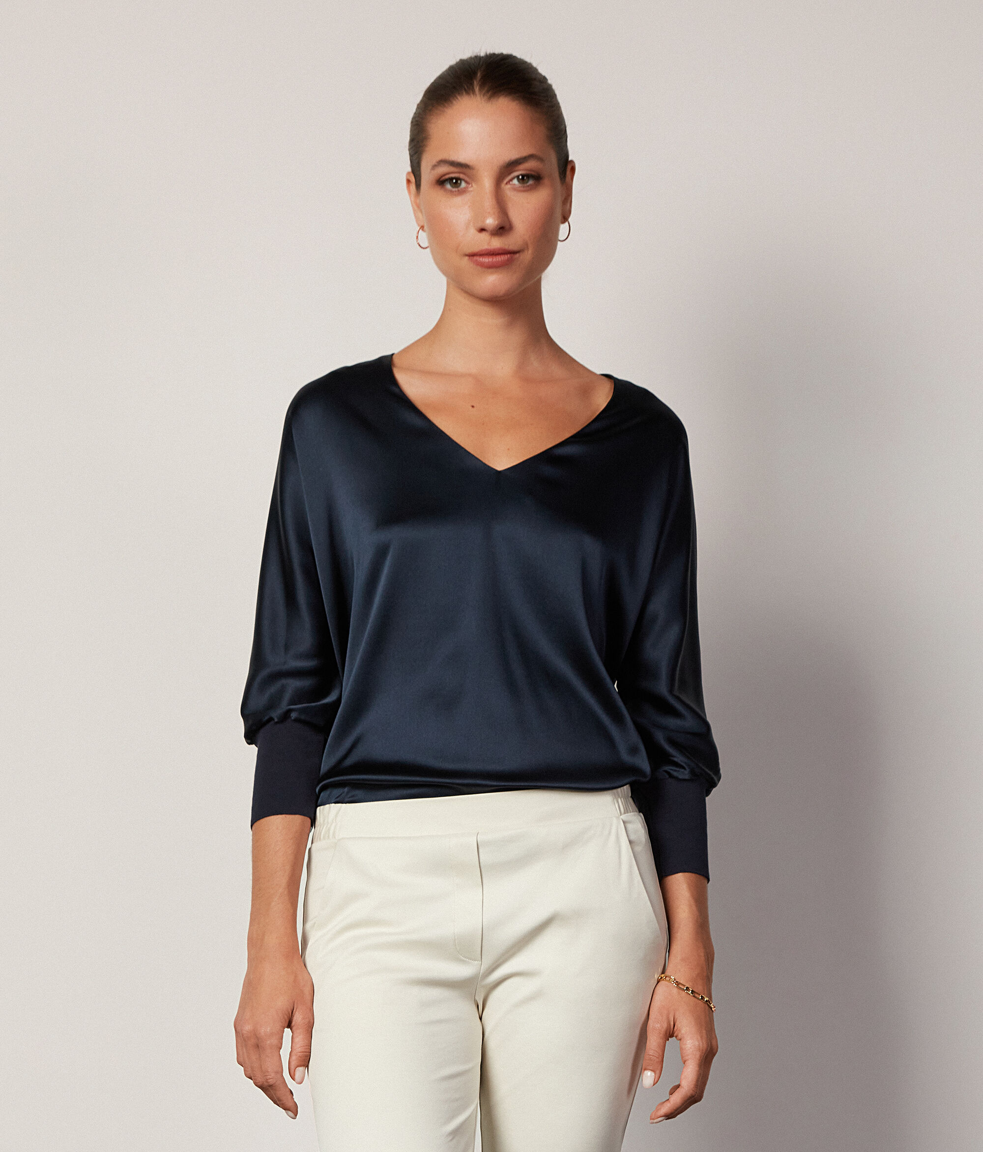 Blusa Scollo V in Seta