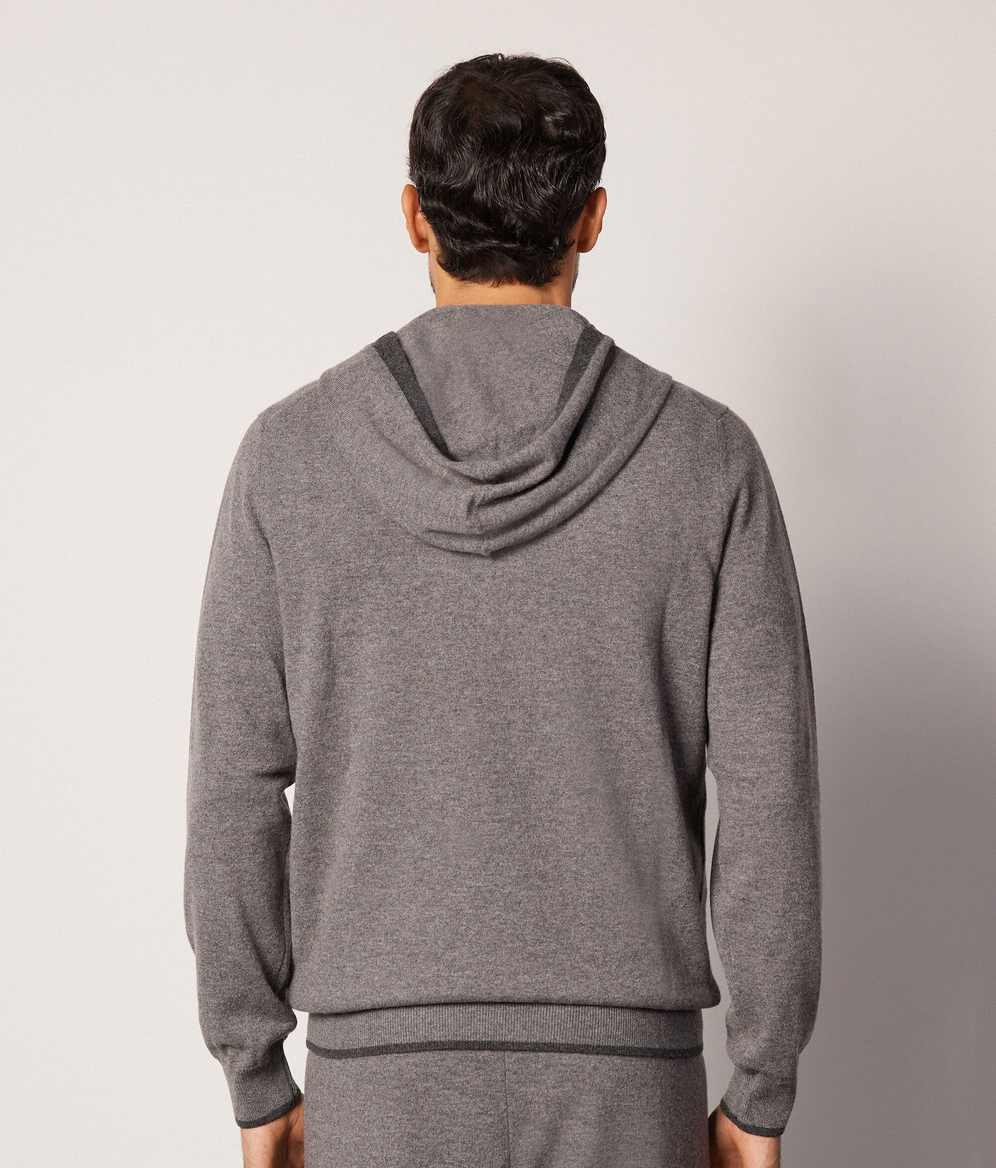 Sweatshirt en cachemire ultra-doux