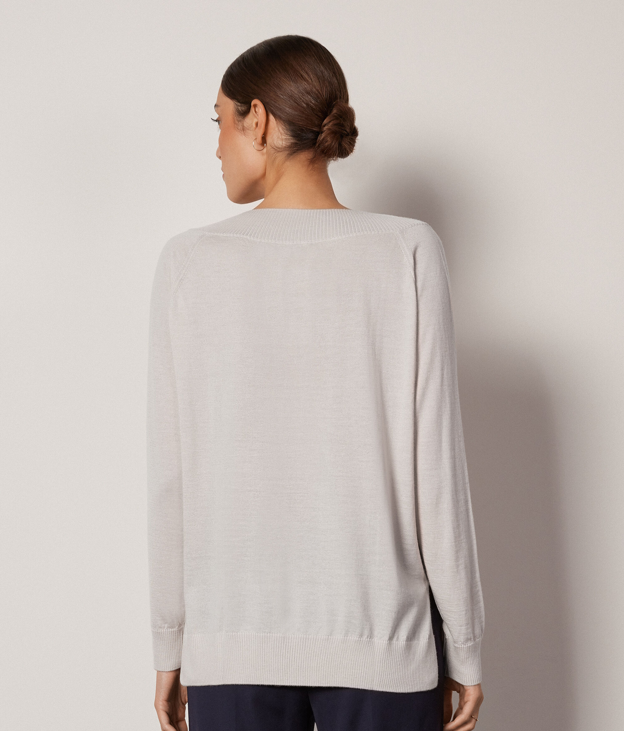 Pull à col V en cachemire ultra-fin