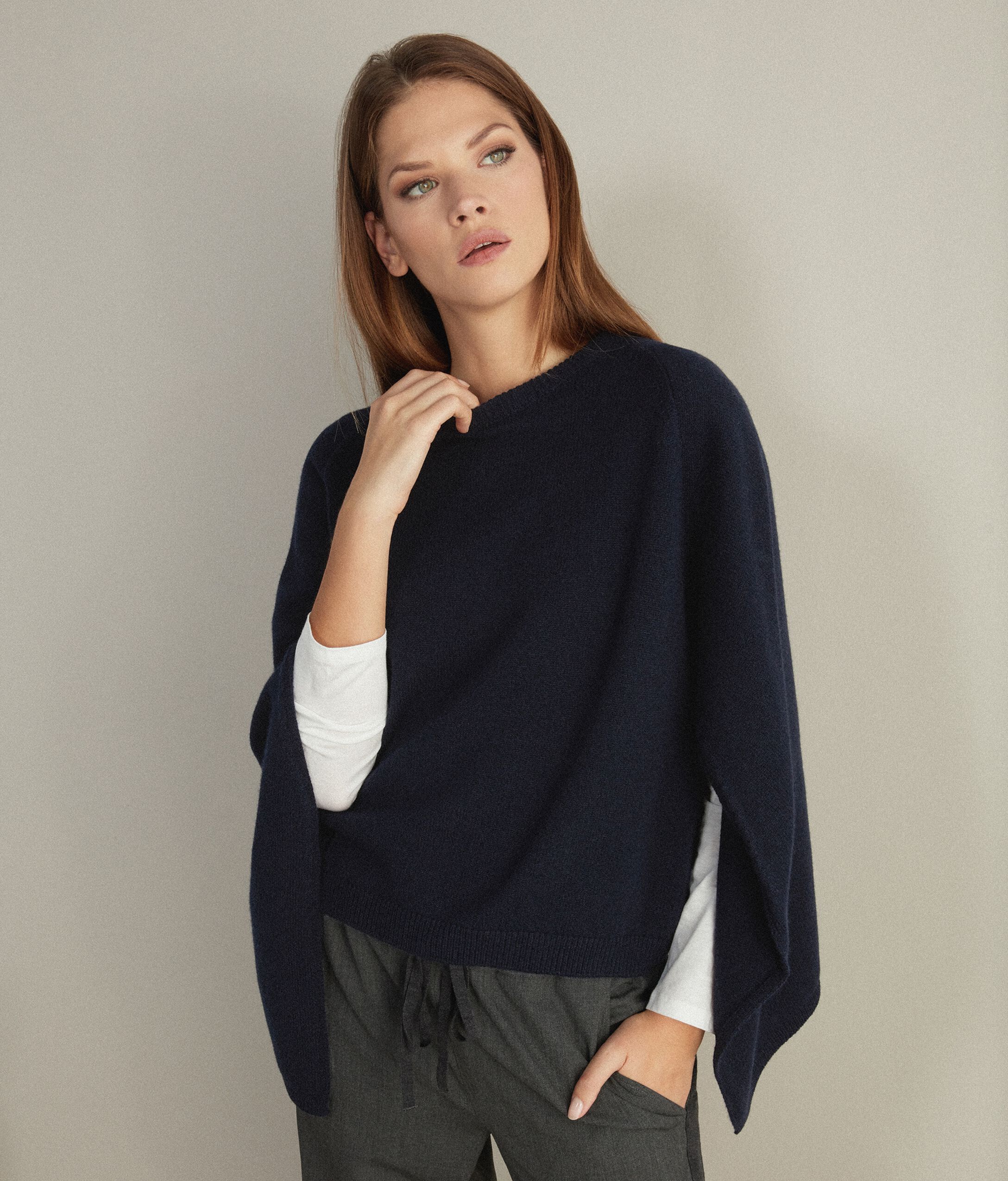 Πουλόβερ-Κάπα από Cashmere Ultrasoft