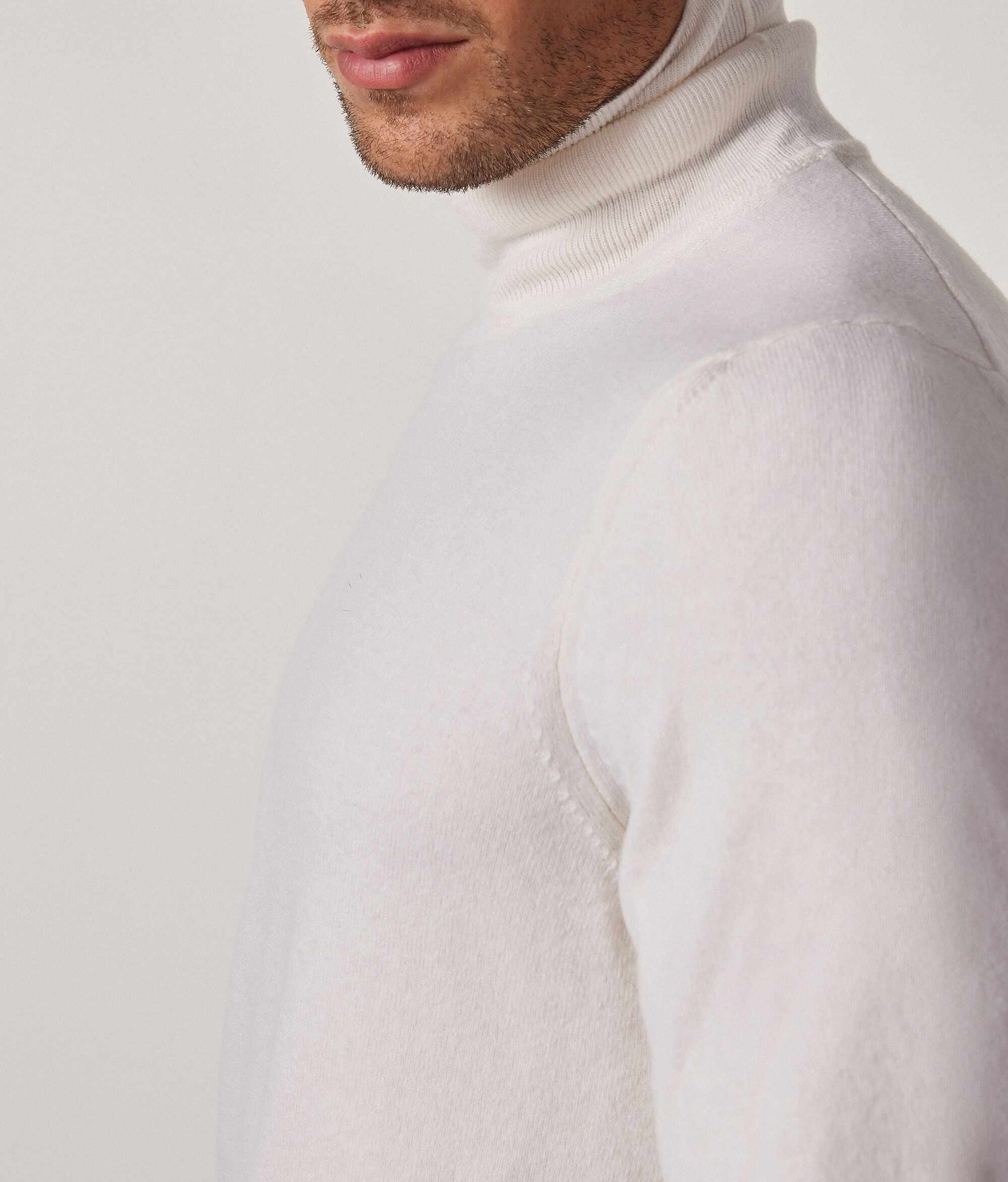 Pull à col roulé en cachemire ultra-doux