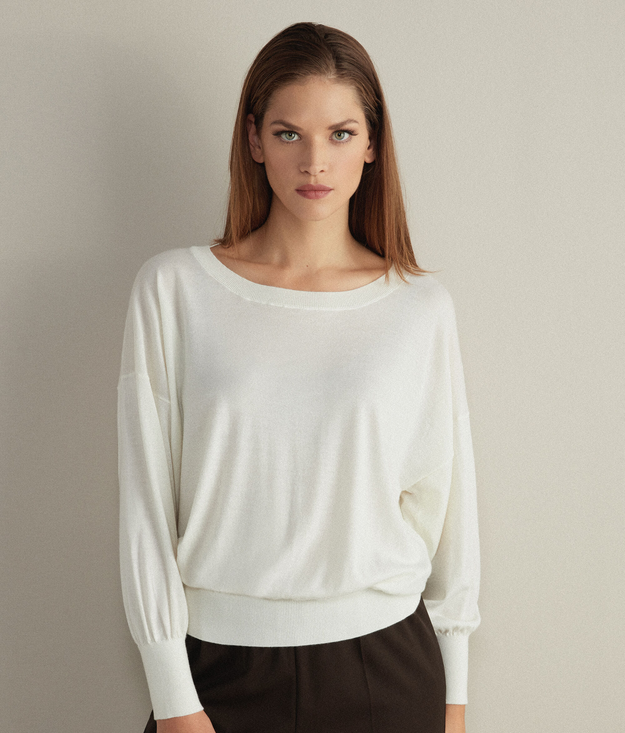 Cashmere Sweater with Ample Sleeves