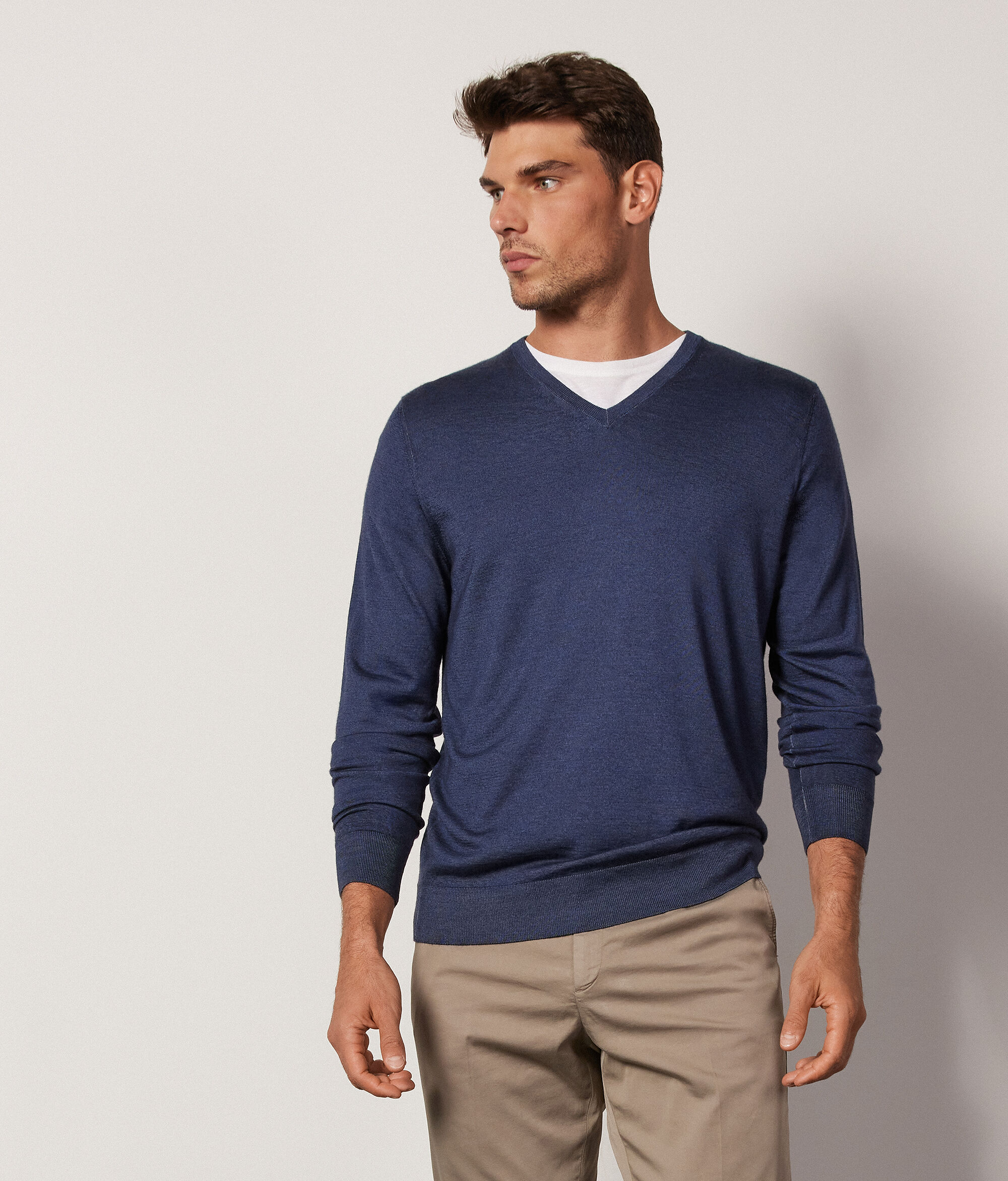 Sweter z dekoltem w serek z kaszmiru Ultrafine
