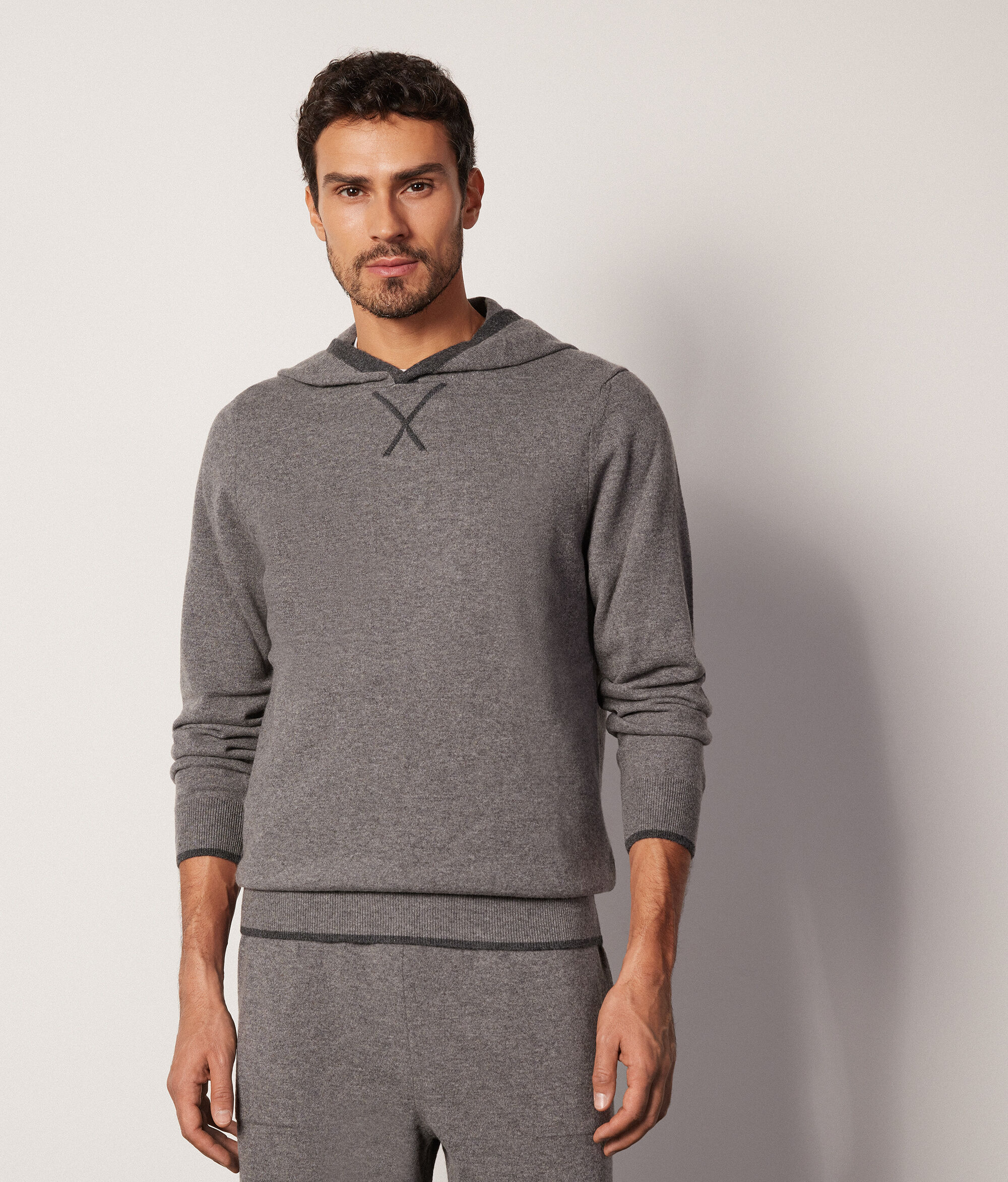 Sweatshirt en cachemire ultra-doux