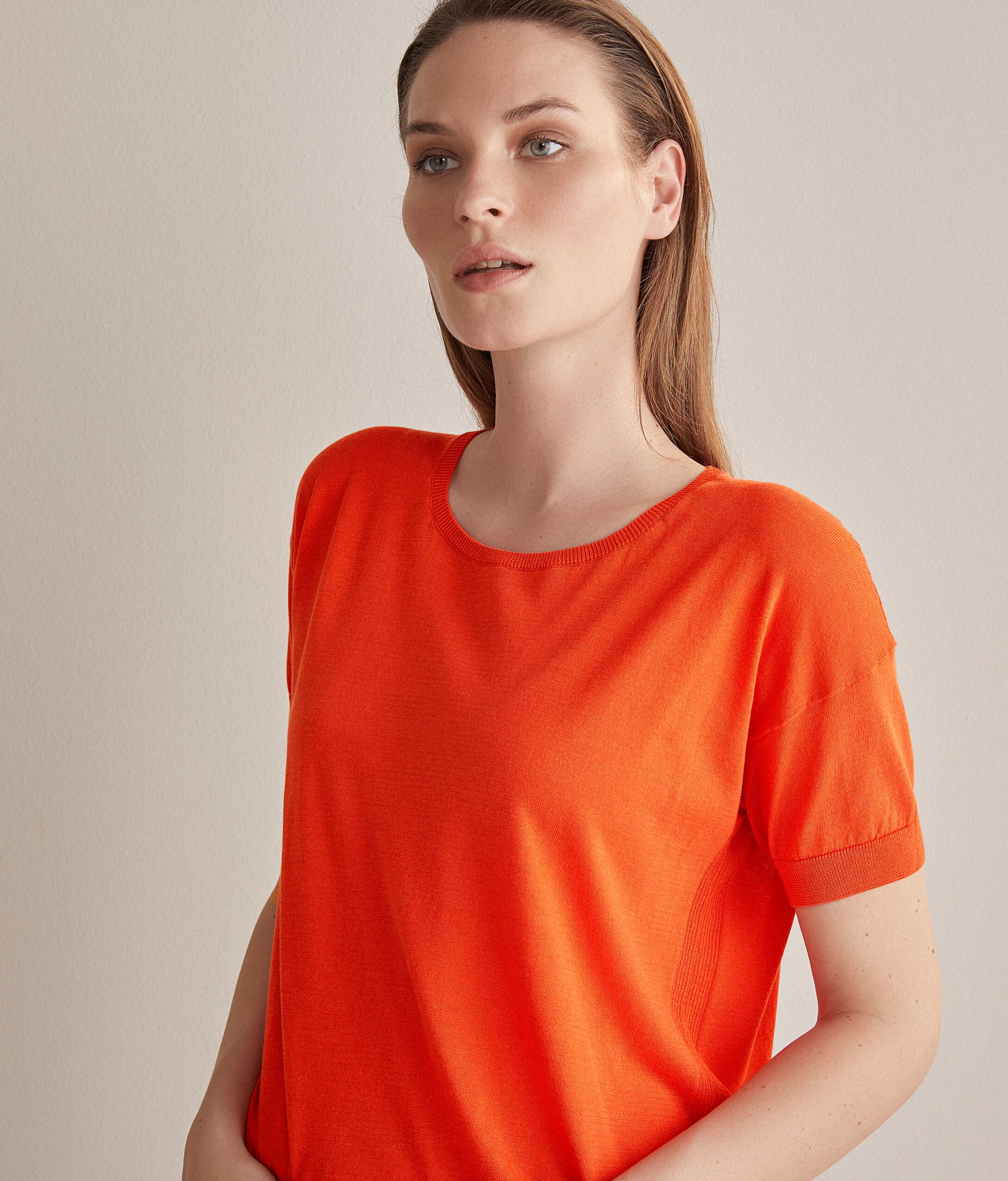 Μπλούζα με Στρογγυλή Λαιμόκοψη από Μετάξι και Βαμβάκι