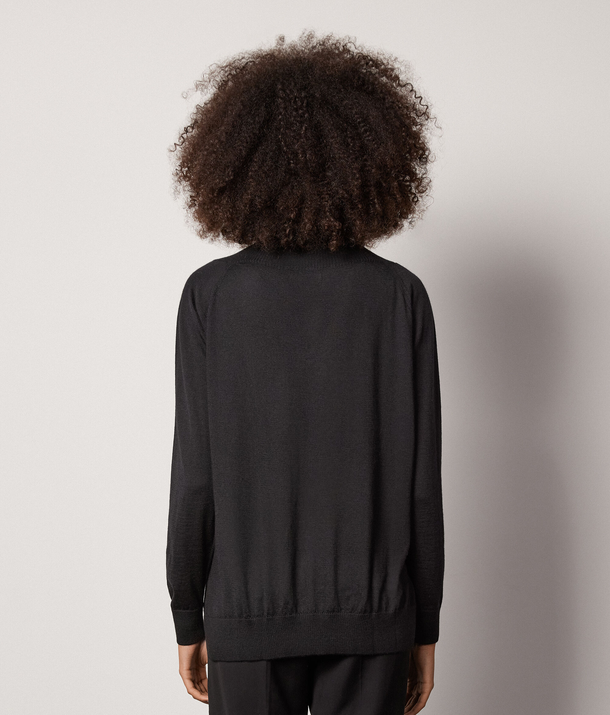 Pull à col V en cachemire ultra-fin