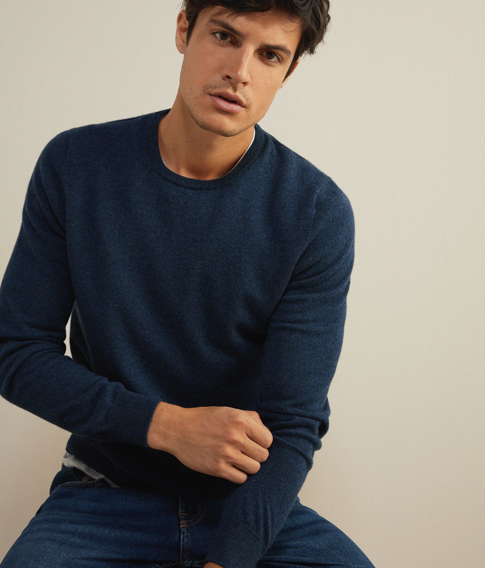 Ultrasoft Cashmere Round-Neck Jumper