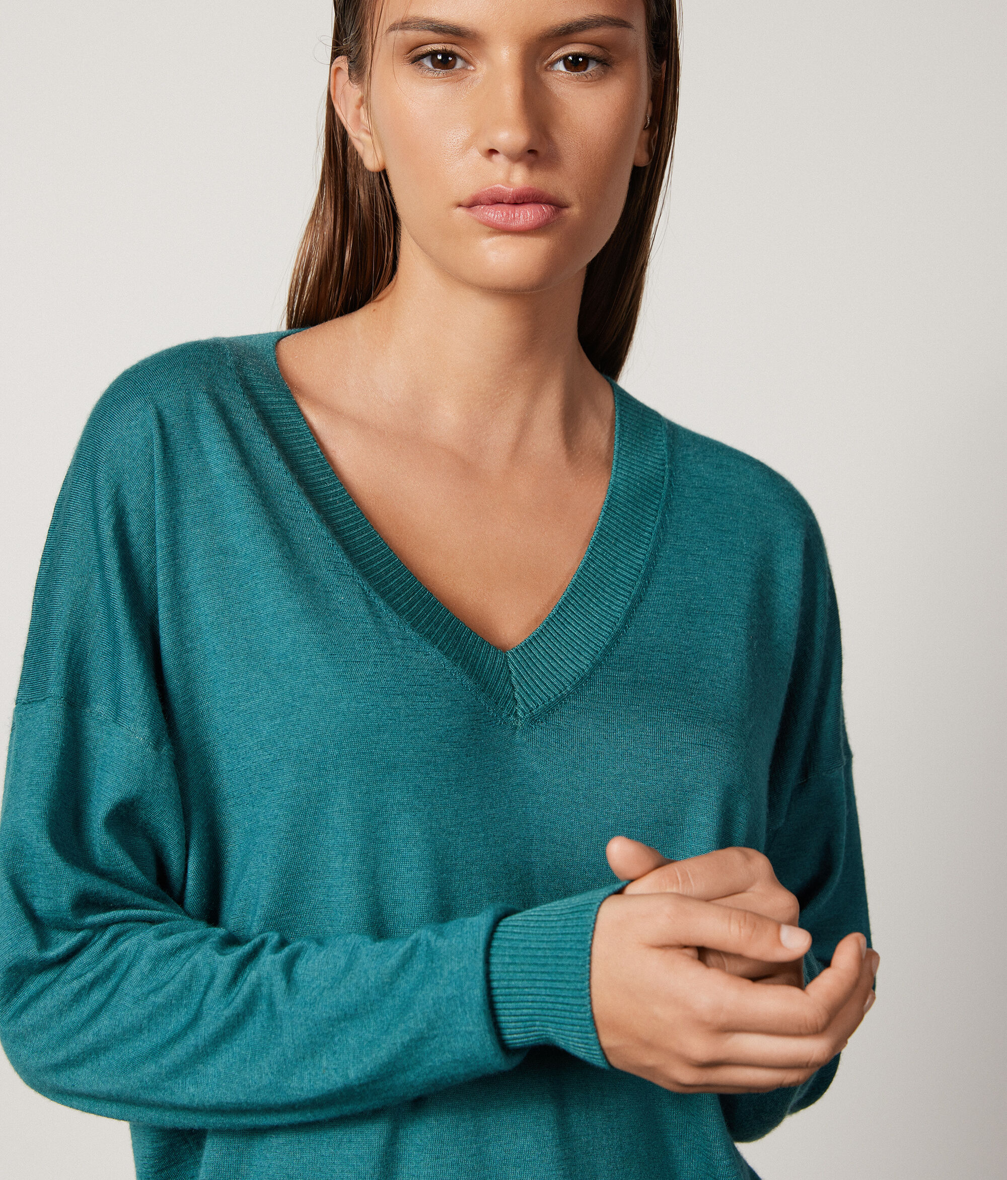 Ultrafine Cashmere V-Neck Jumper