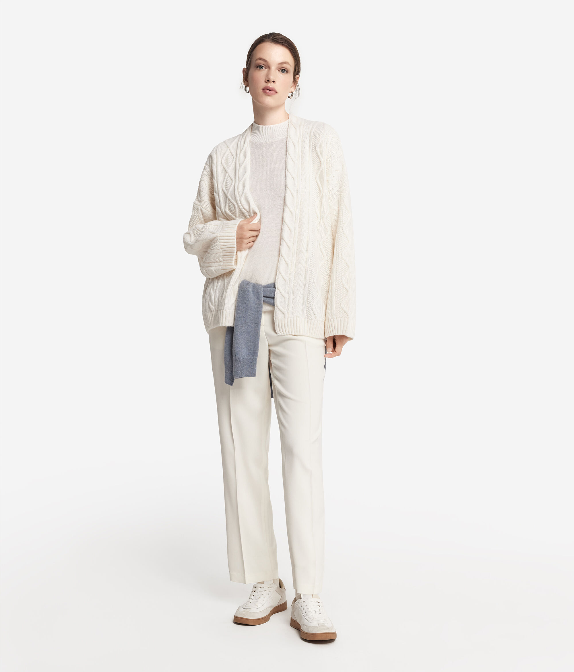 Cappa con Trama a Trecce Diverse in Cashmere