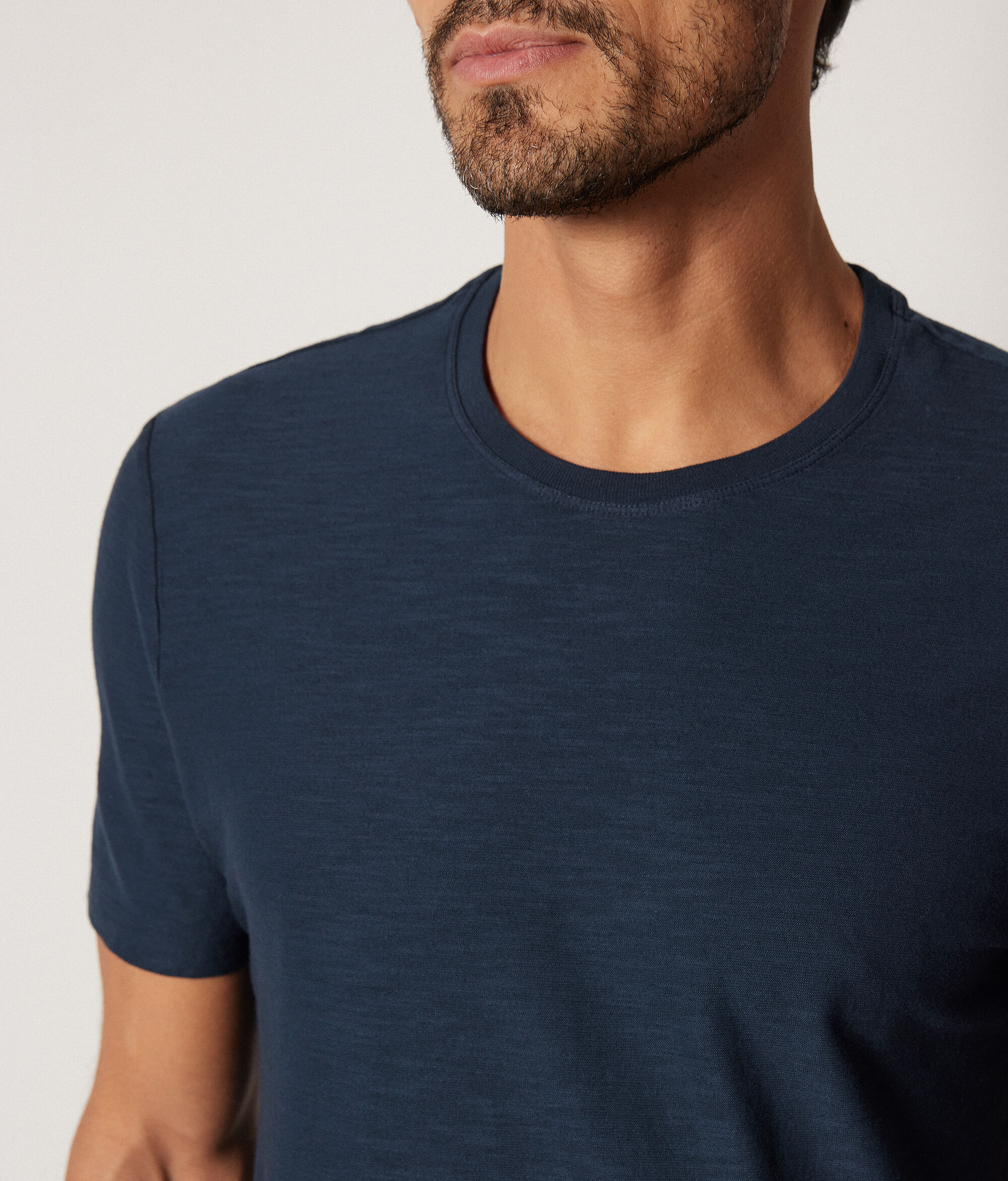 Camiseta de algodón retorcido