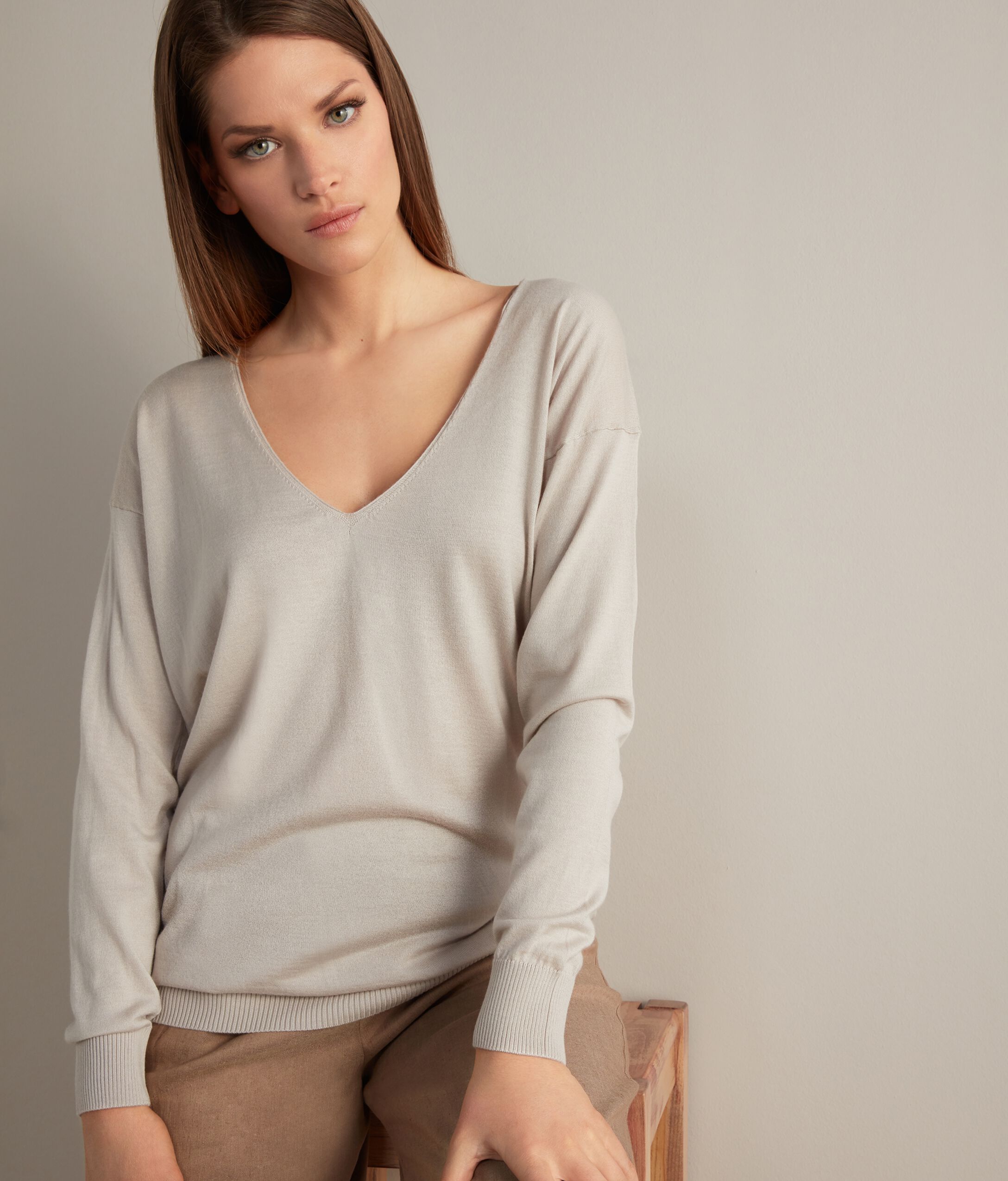 Pull large à col V en Cachemire ultra-fin