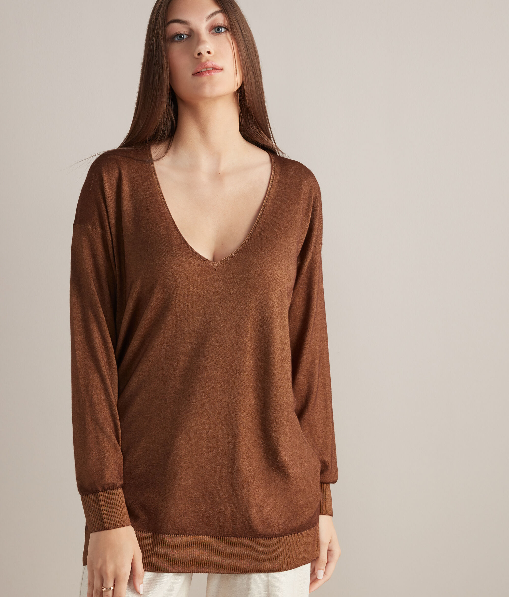 Maximaglia Scollo V in Cashmere Ultrafine