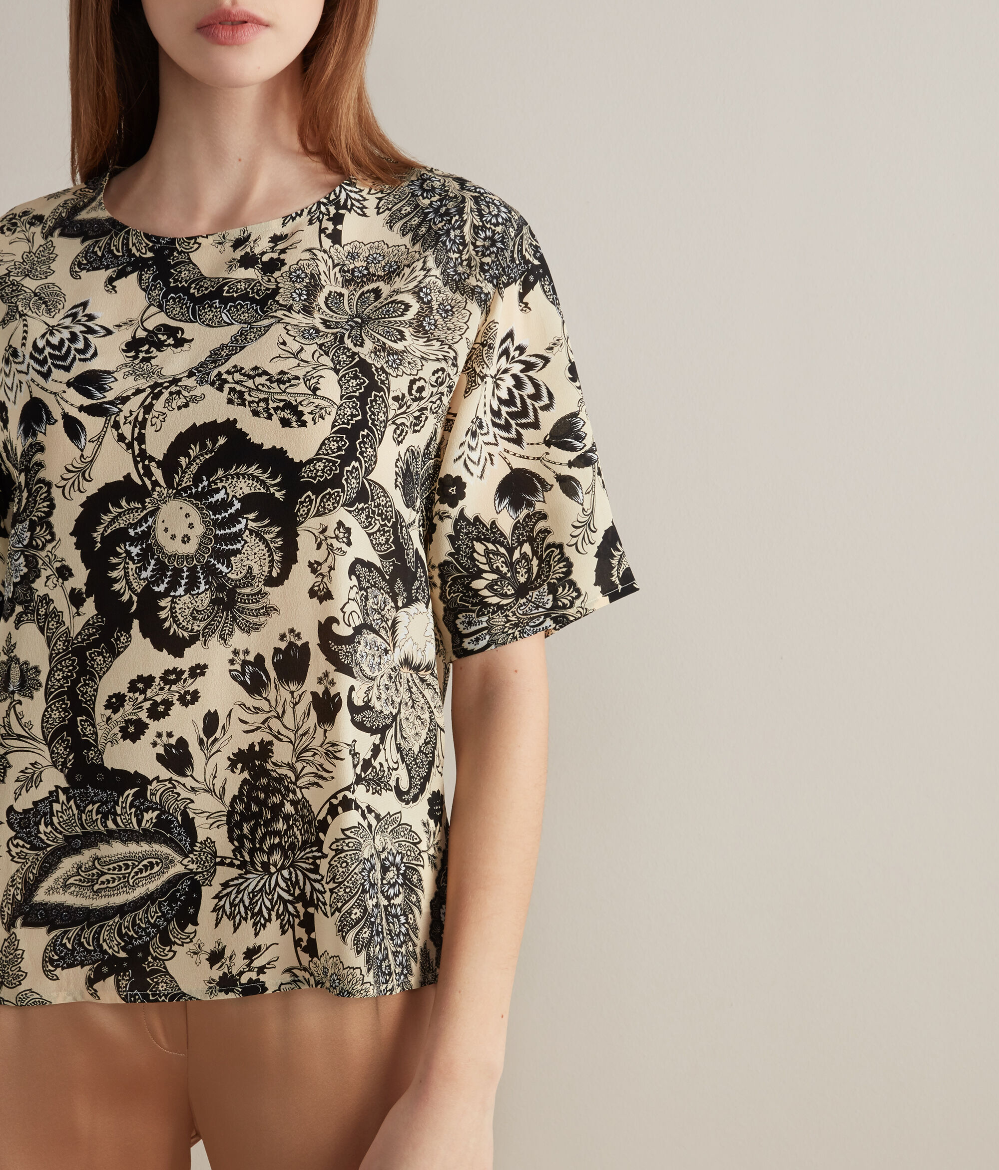 İpek T-Shirt