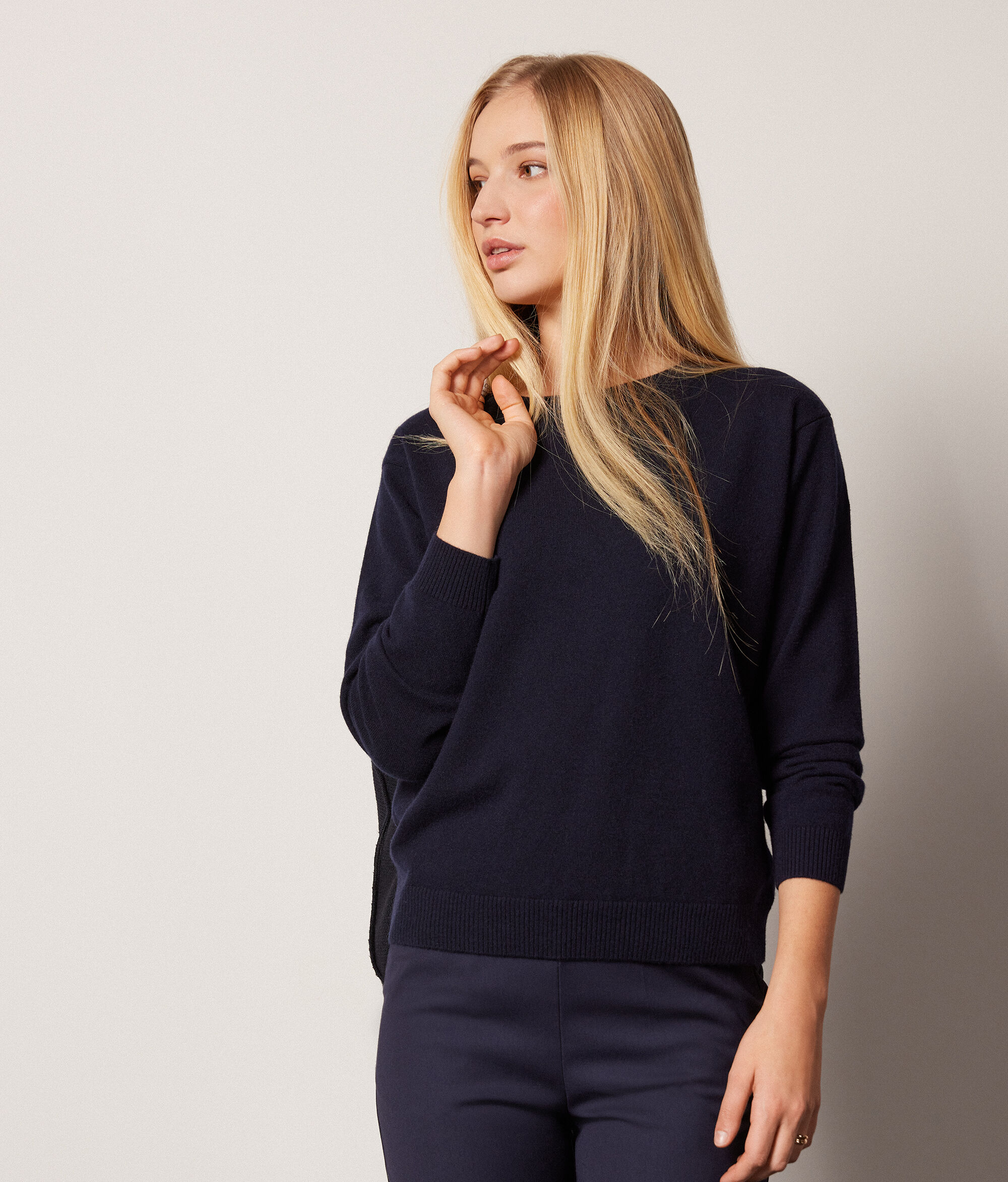 Pull à col bateau en cachemire ultra-doux