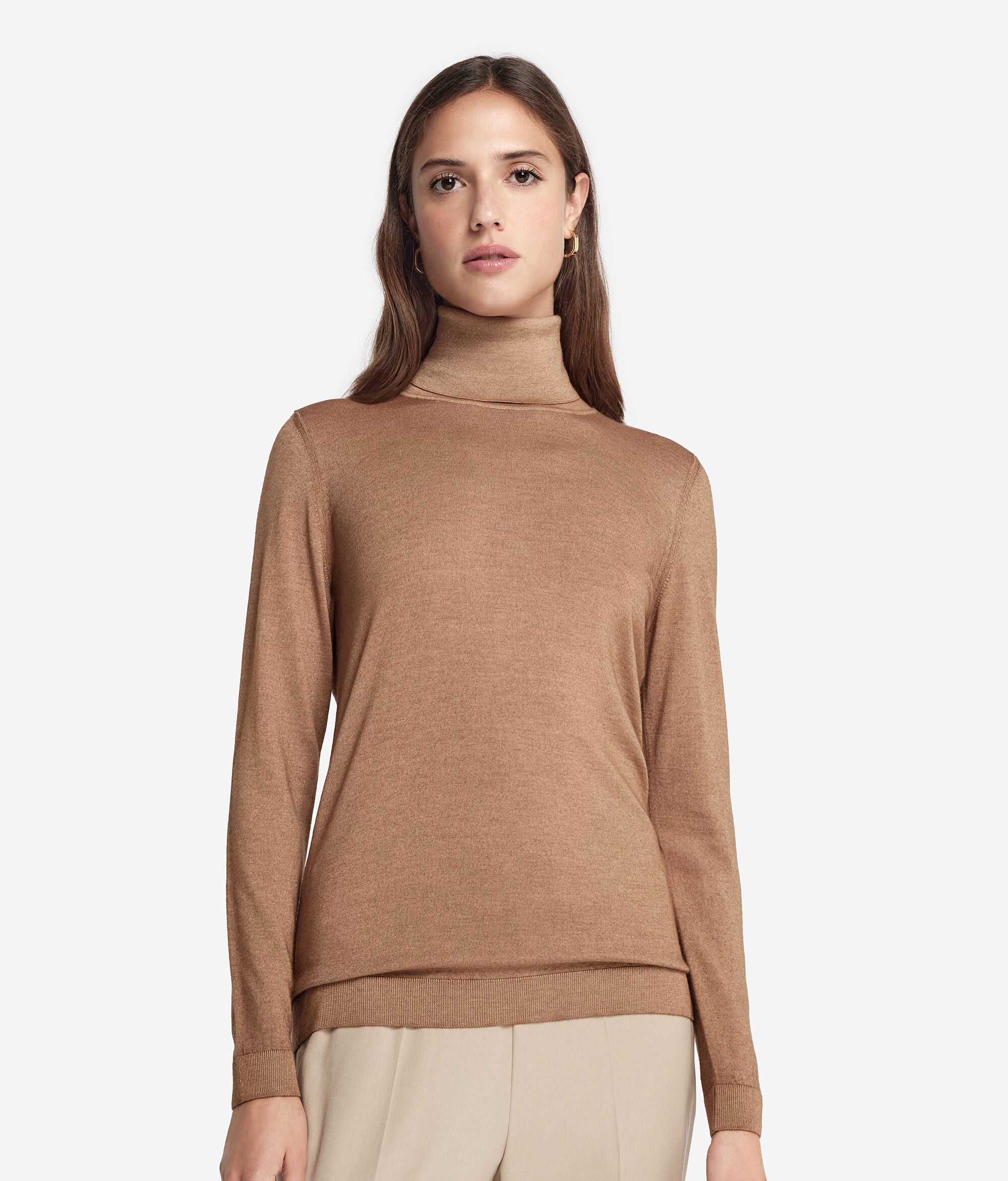 Jersey de cuello vuelto de cashmere ultrafine