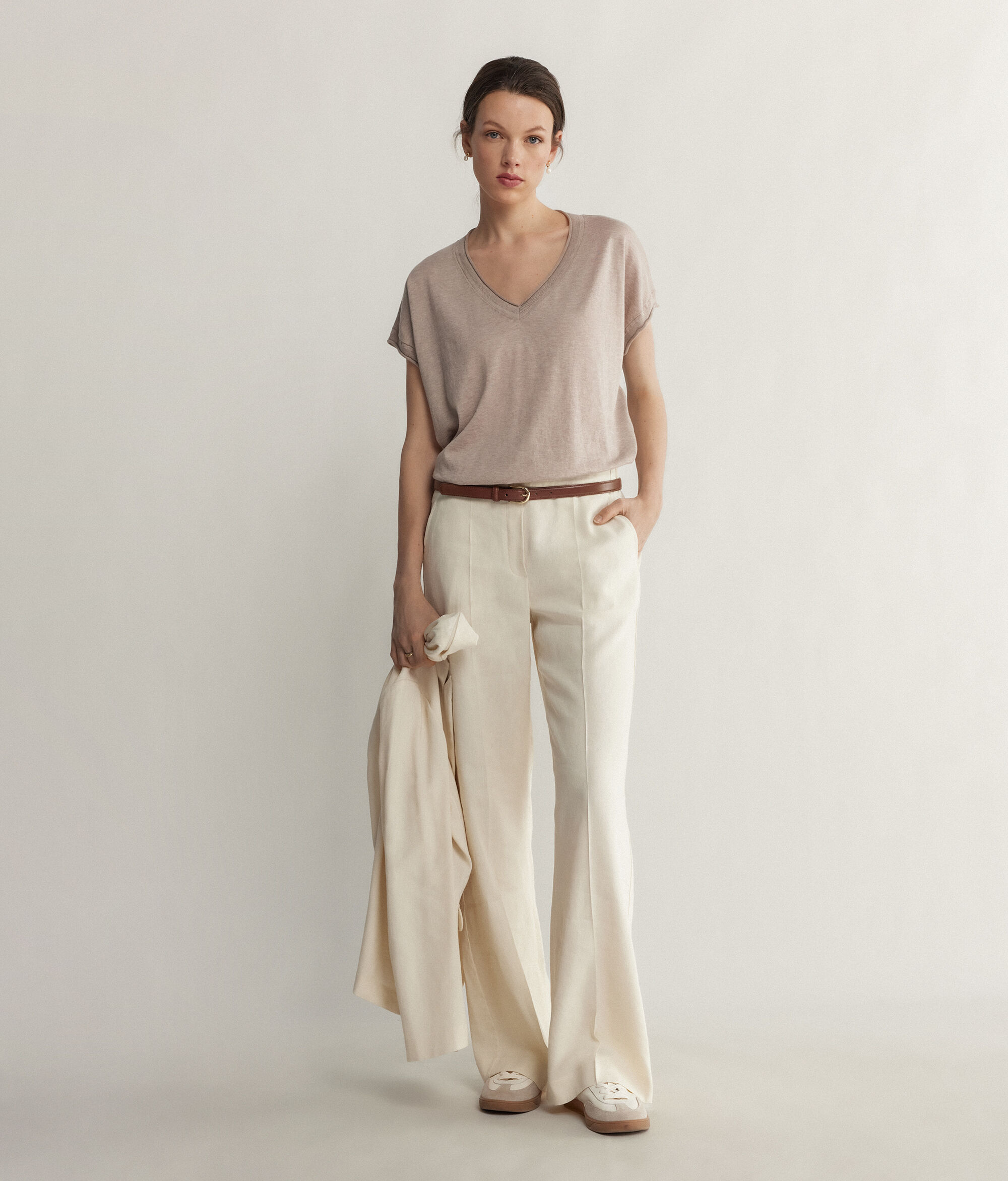 Maglia con Scollo V a Maniche Corte