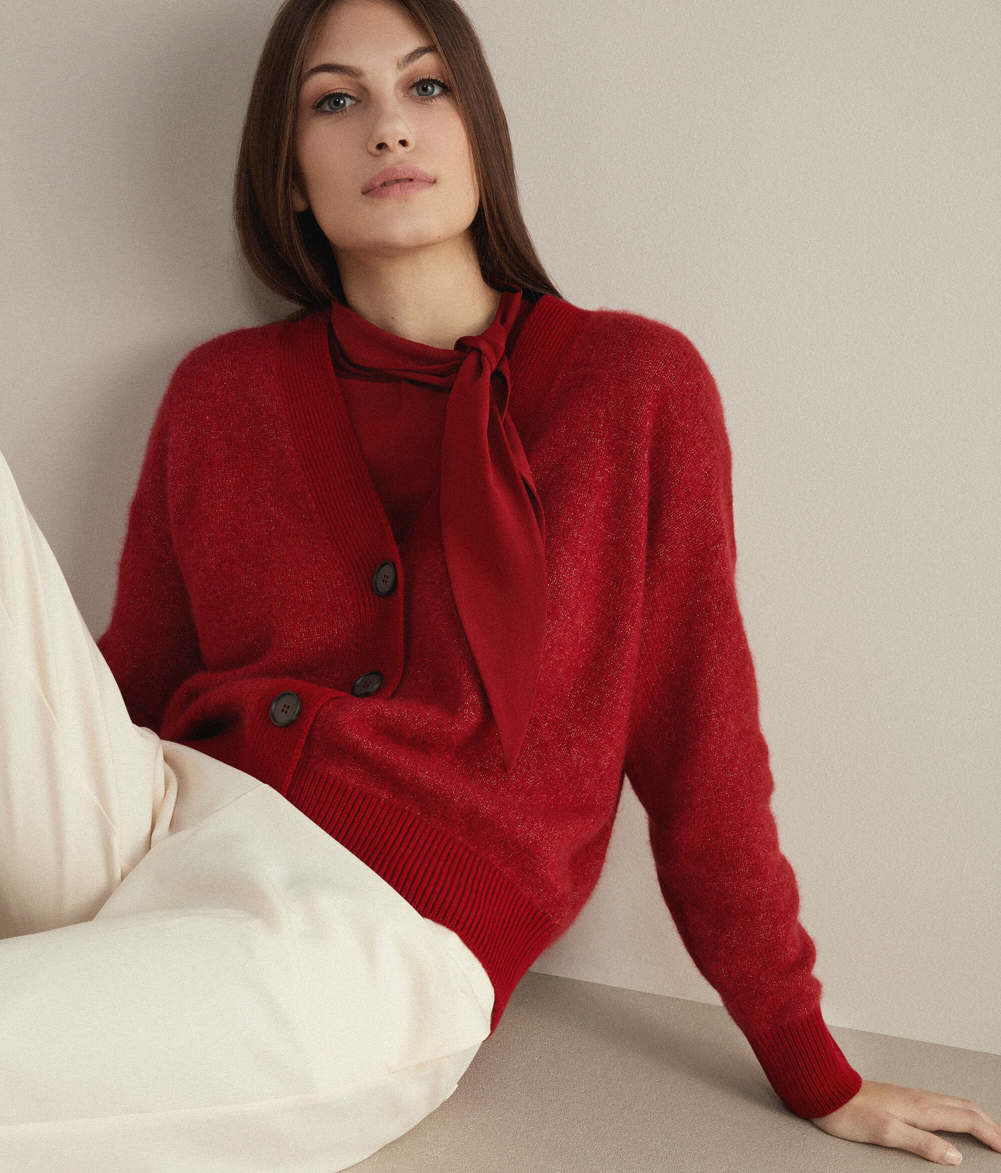 Cardigan Scollo V in Cashmere e Seta