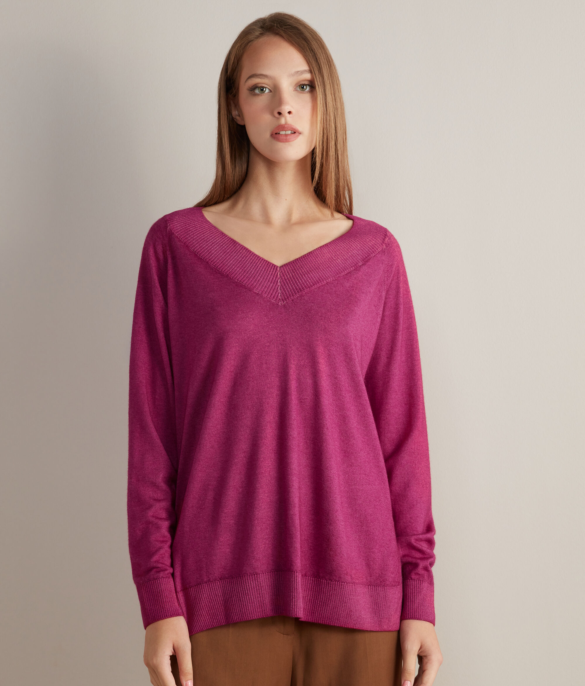 Maglia Scollo V in Cashmere Ultrafine