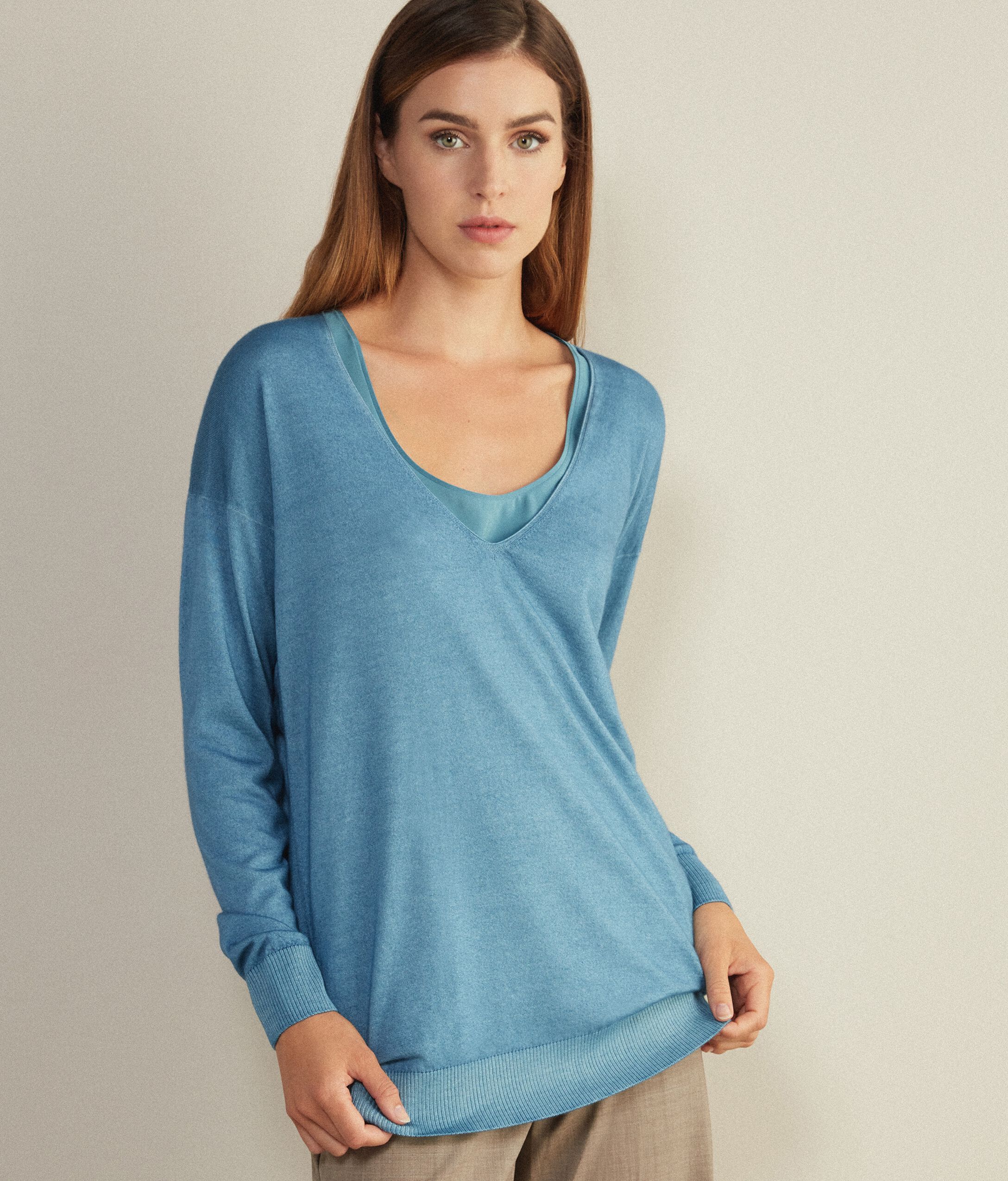 Pull large à col V en Cachemire ultra-fin