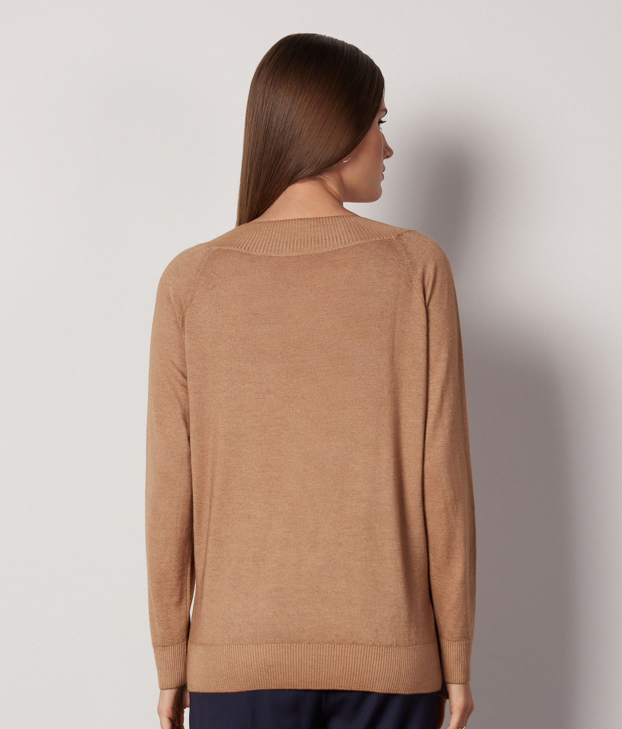 Pullover mit V-Ausschnitt aus Kaschmir Ultrafine