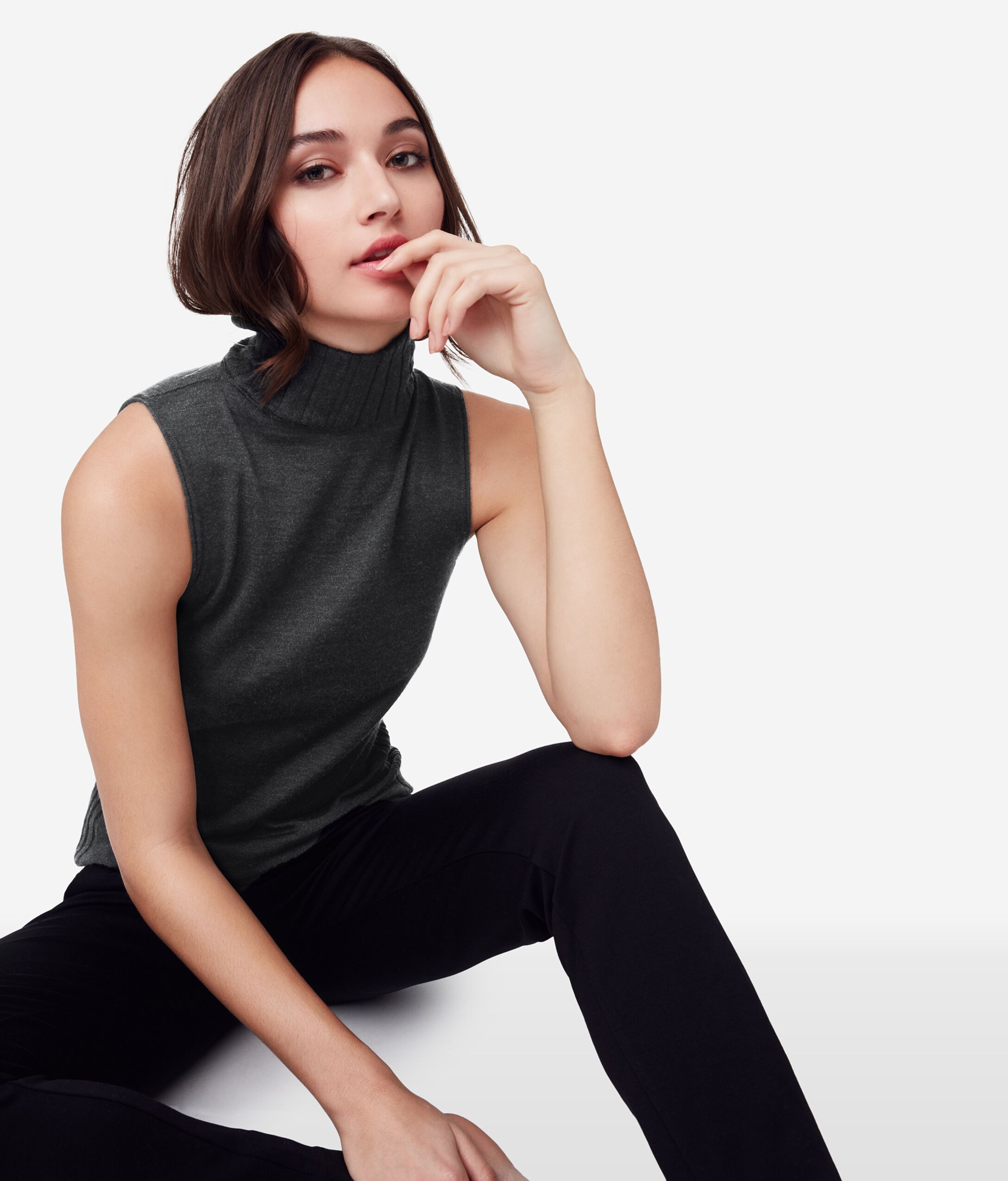 Sleeveless Ultralight Cashmere High Neck