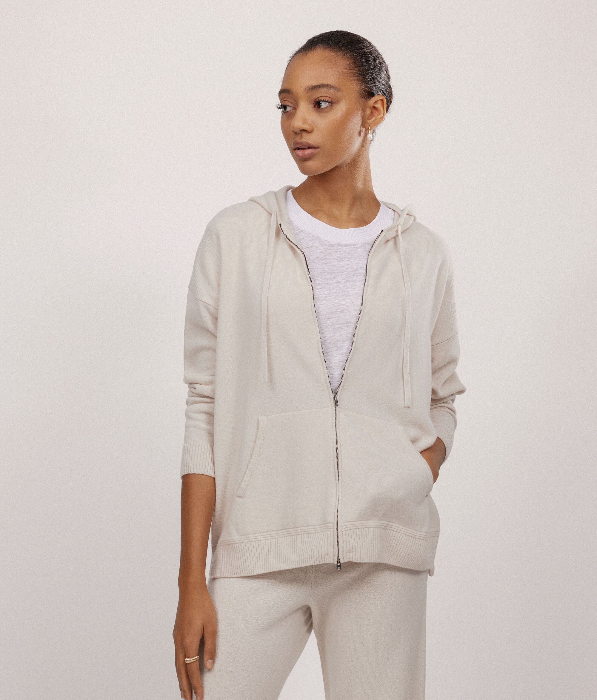 Felpa in Cashmere Ultrasoft con Cappuccio