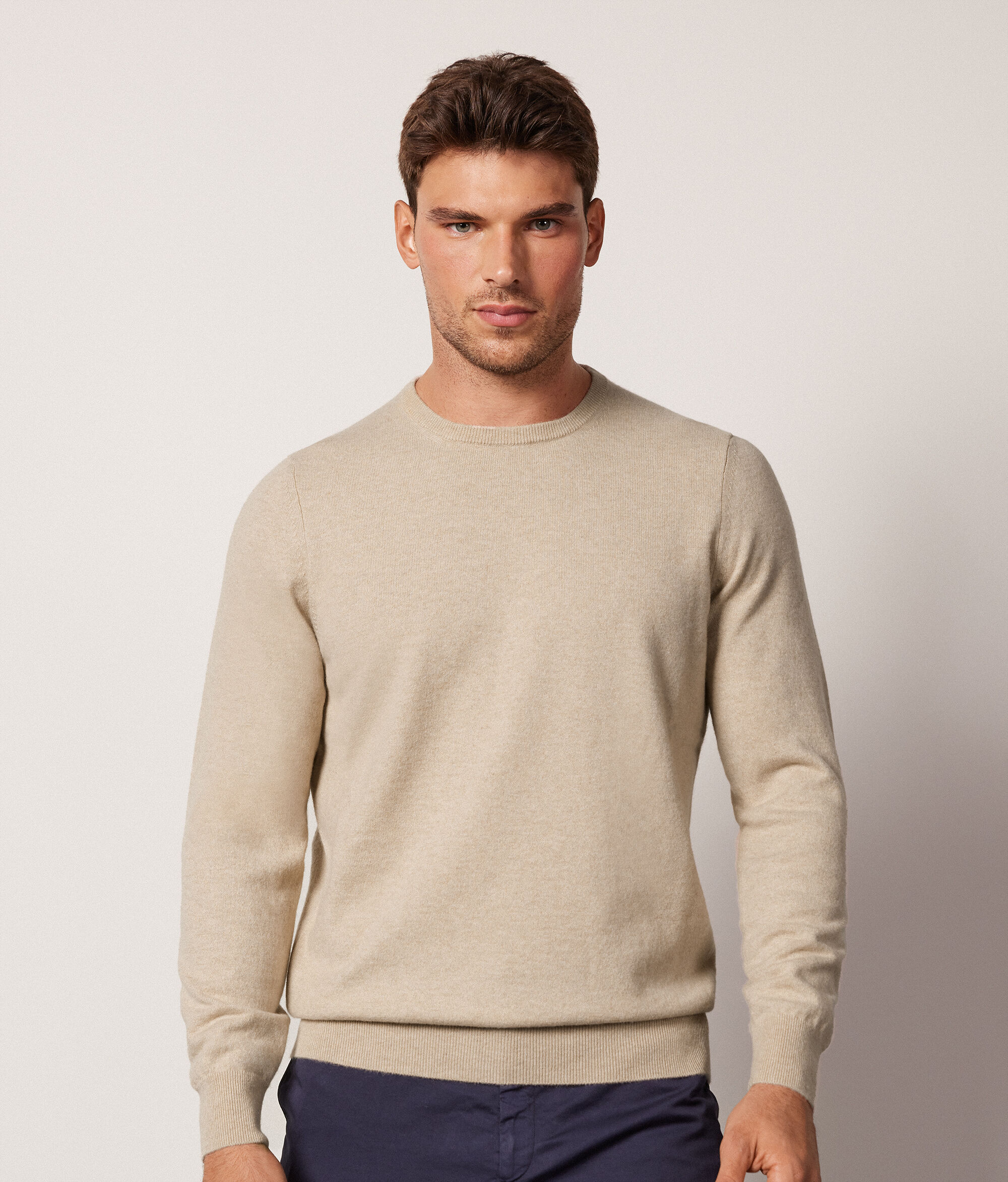 Ultrasoft Cashmere Round-Neck Jumper