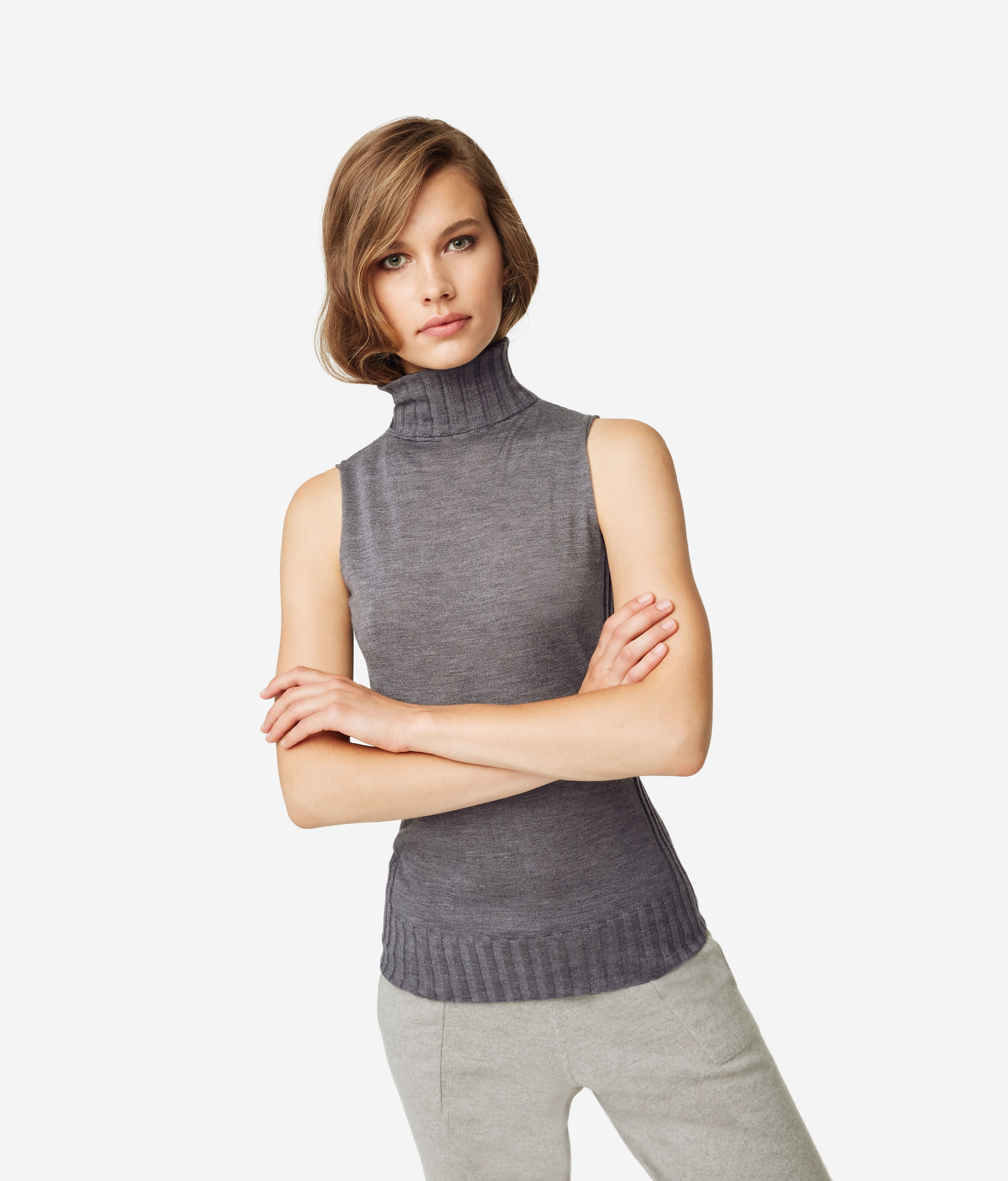 Sleeveless Ultralight Cashmere High Neck