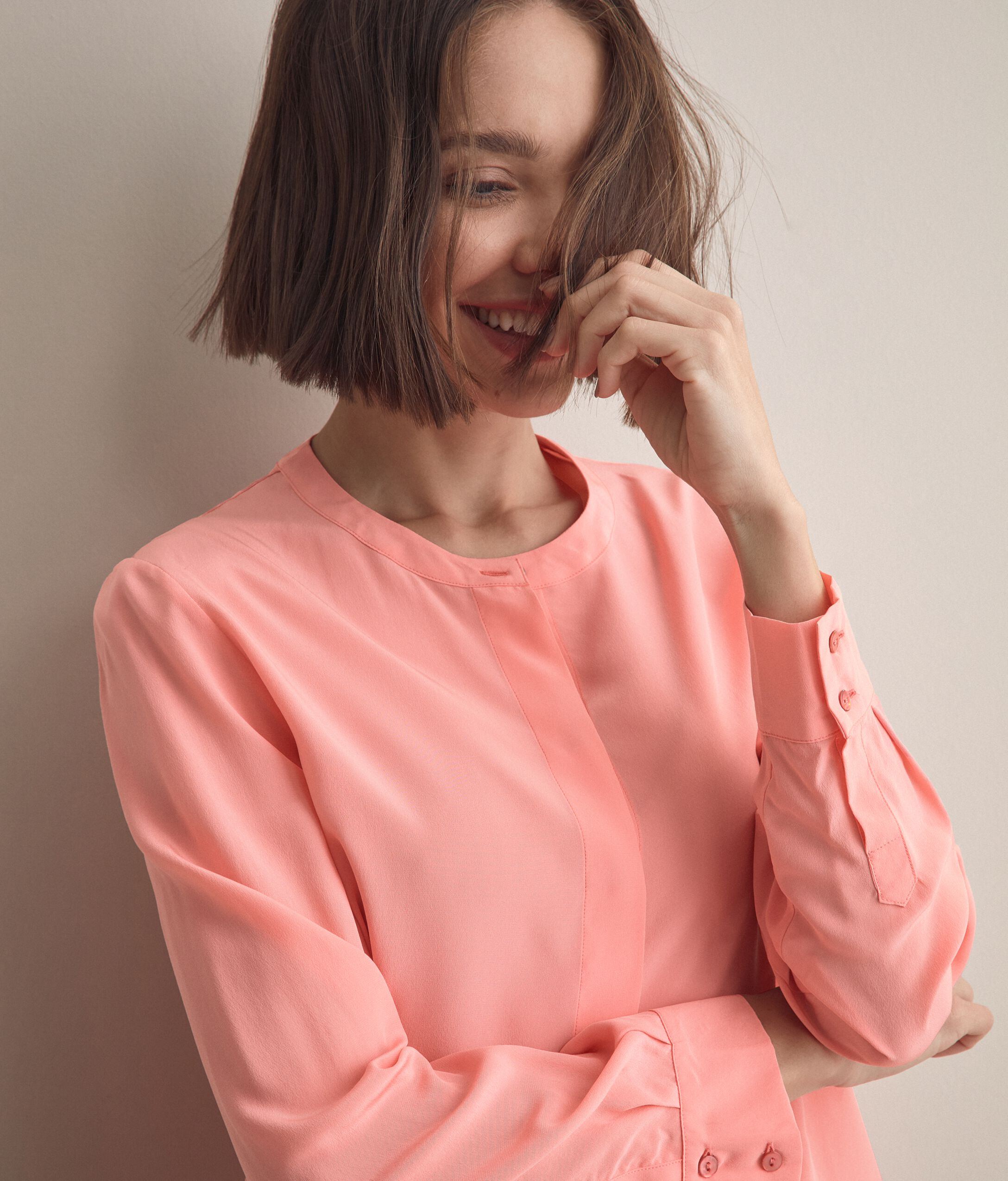 Camicia Girocollo in Seta