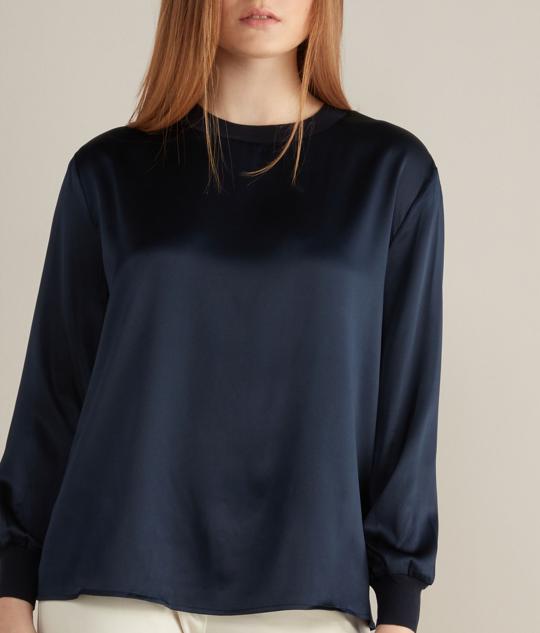 Blusa Girocollo in Seta