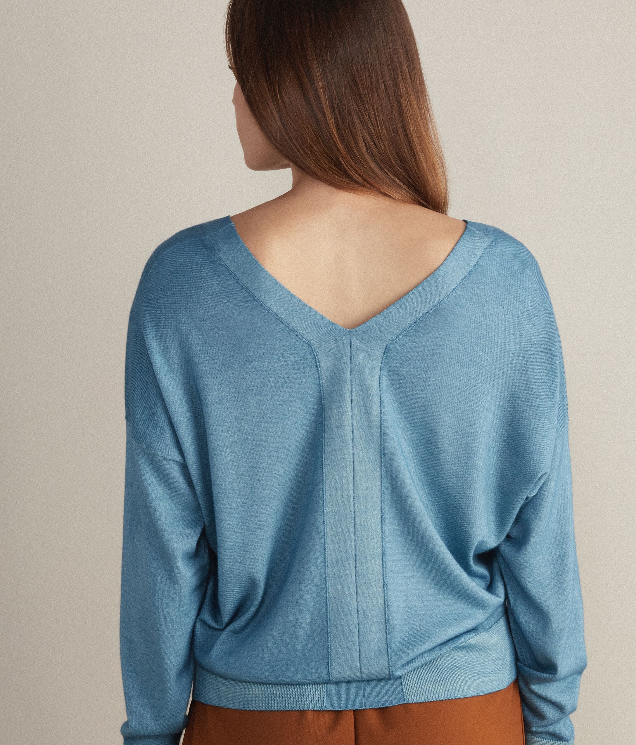 Oversize-Pullover aus Kaschmir Ultrafine mit V-Ausschnitt