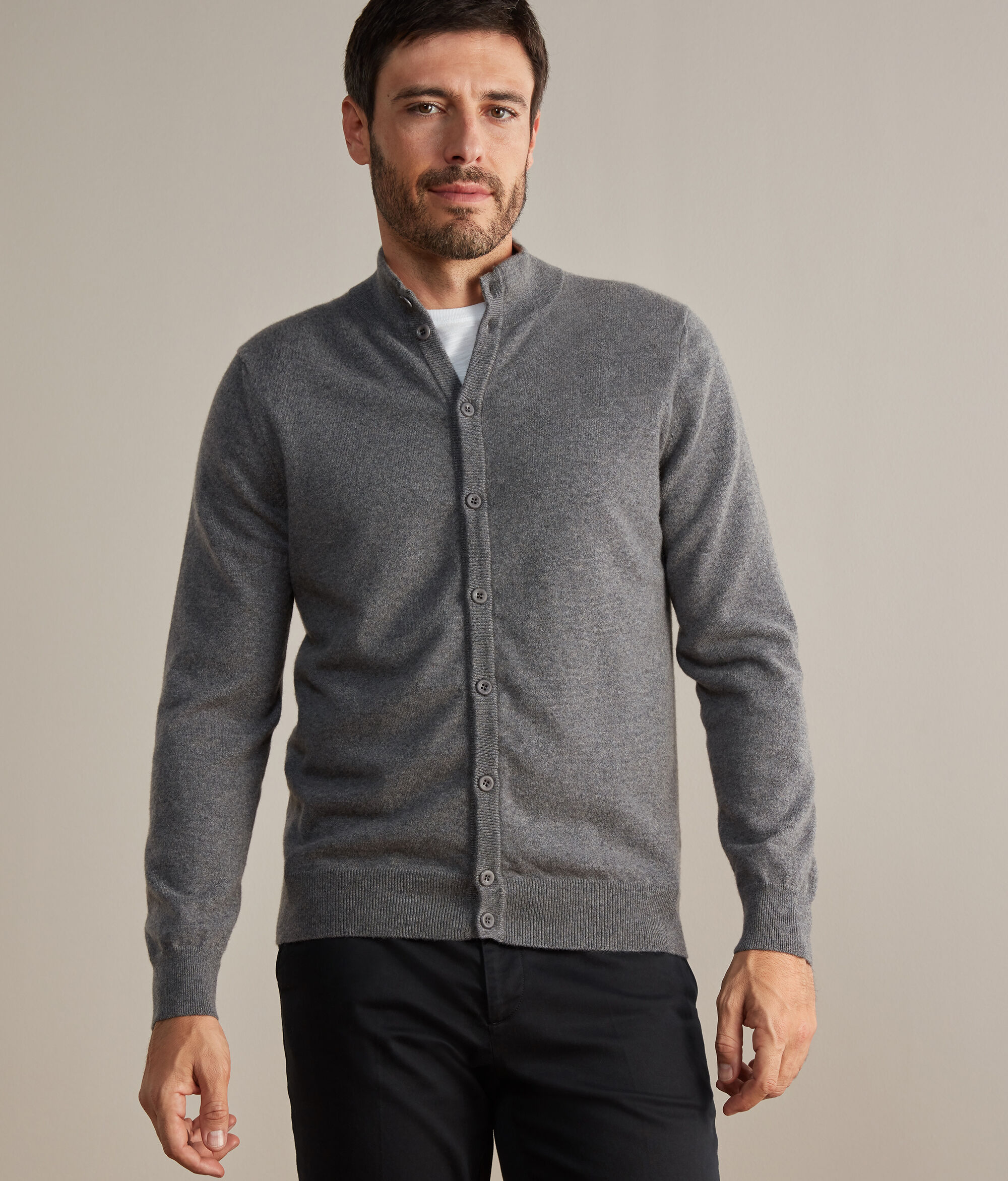 Cardigan em Ultrasoft Cashmere com Botões