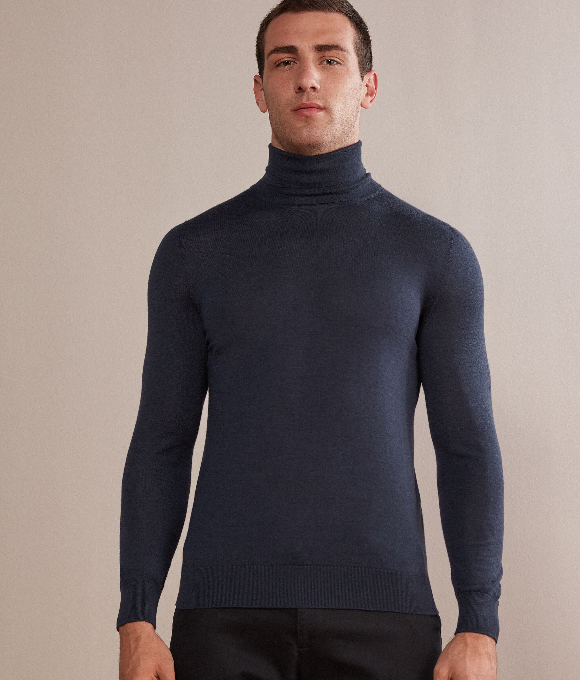 Ultrafine Cashmere Turtleneck Jumper