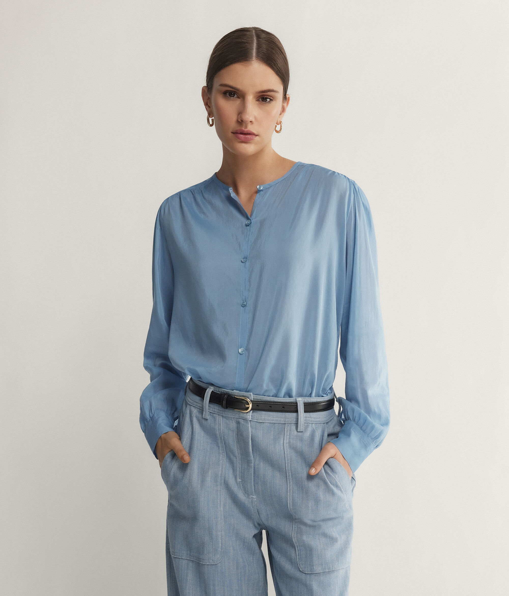 Camicia con Collo alla Coreana a Maniche Lunghe in Mussola