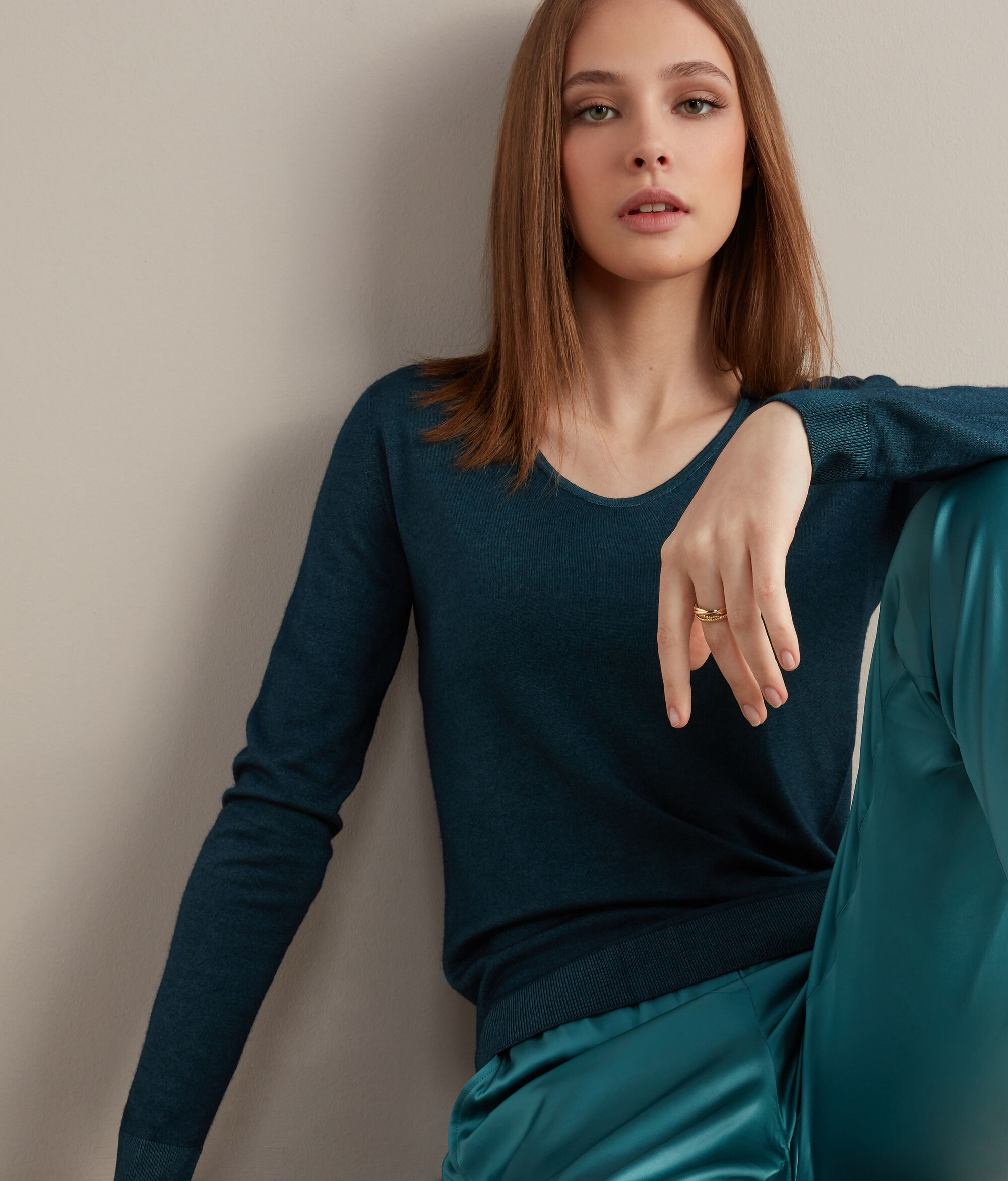 Maglia Scollo V in Cashmere Ultrafine