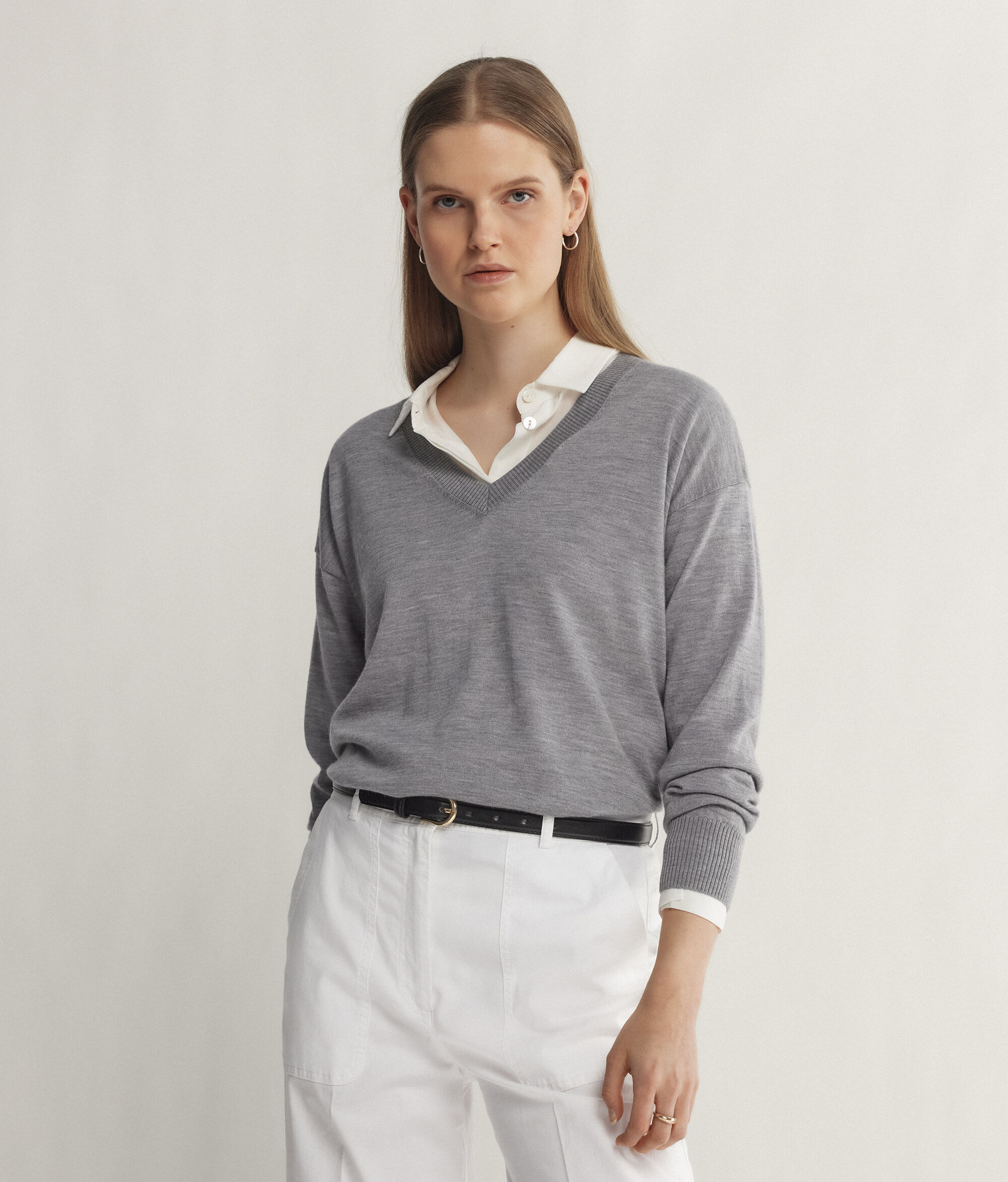 Maglia a scollo a V in Cashmere con spacchi