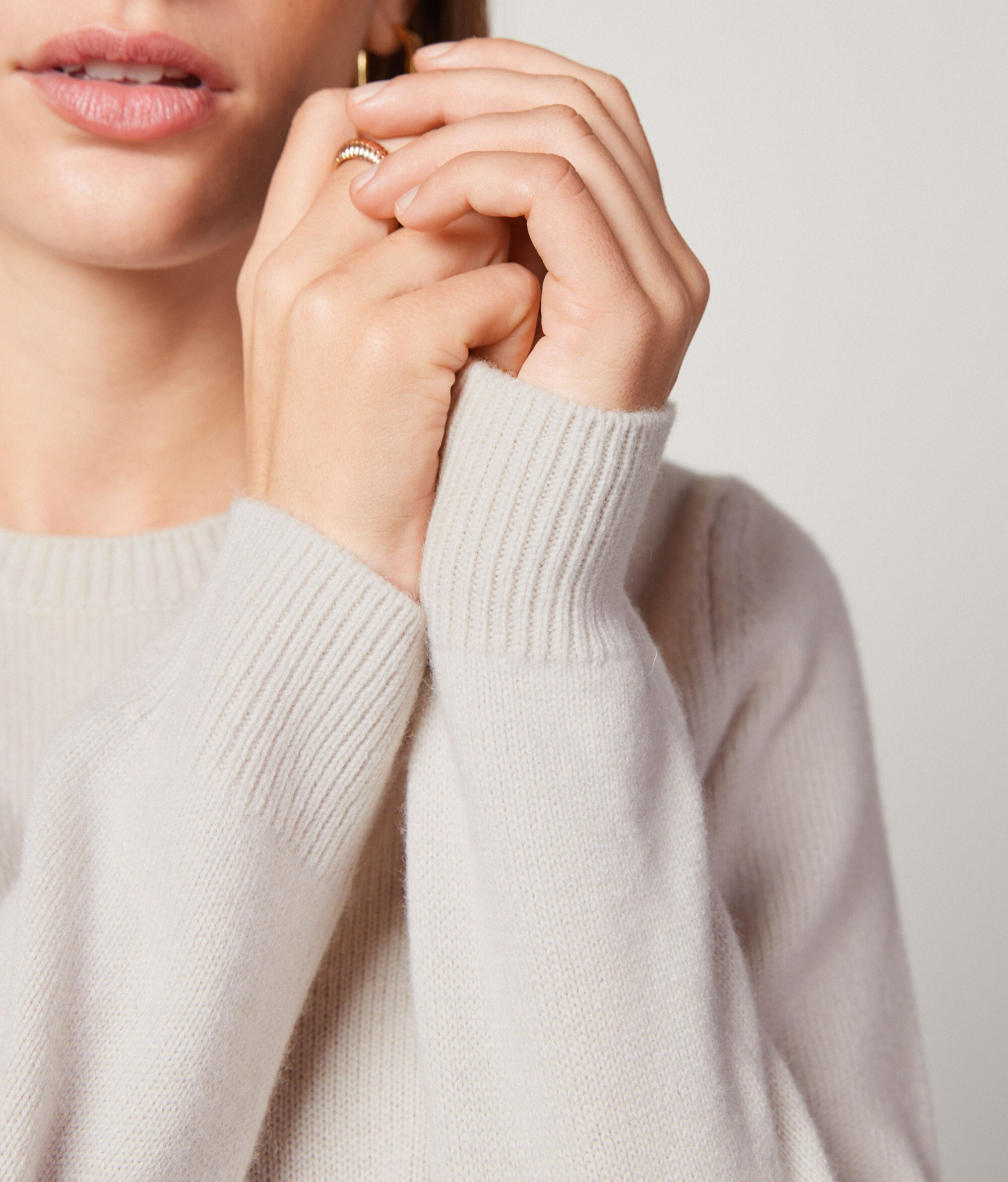 Ultrasoft Cashmere Round-Neck Jumper