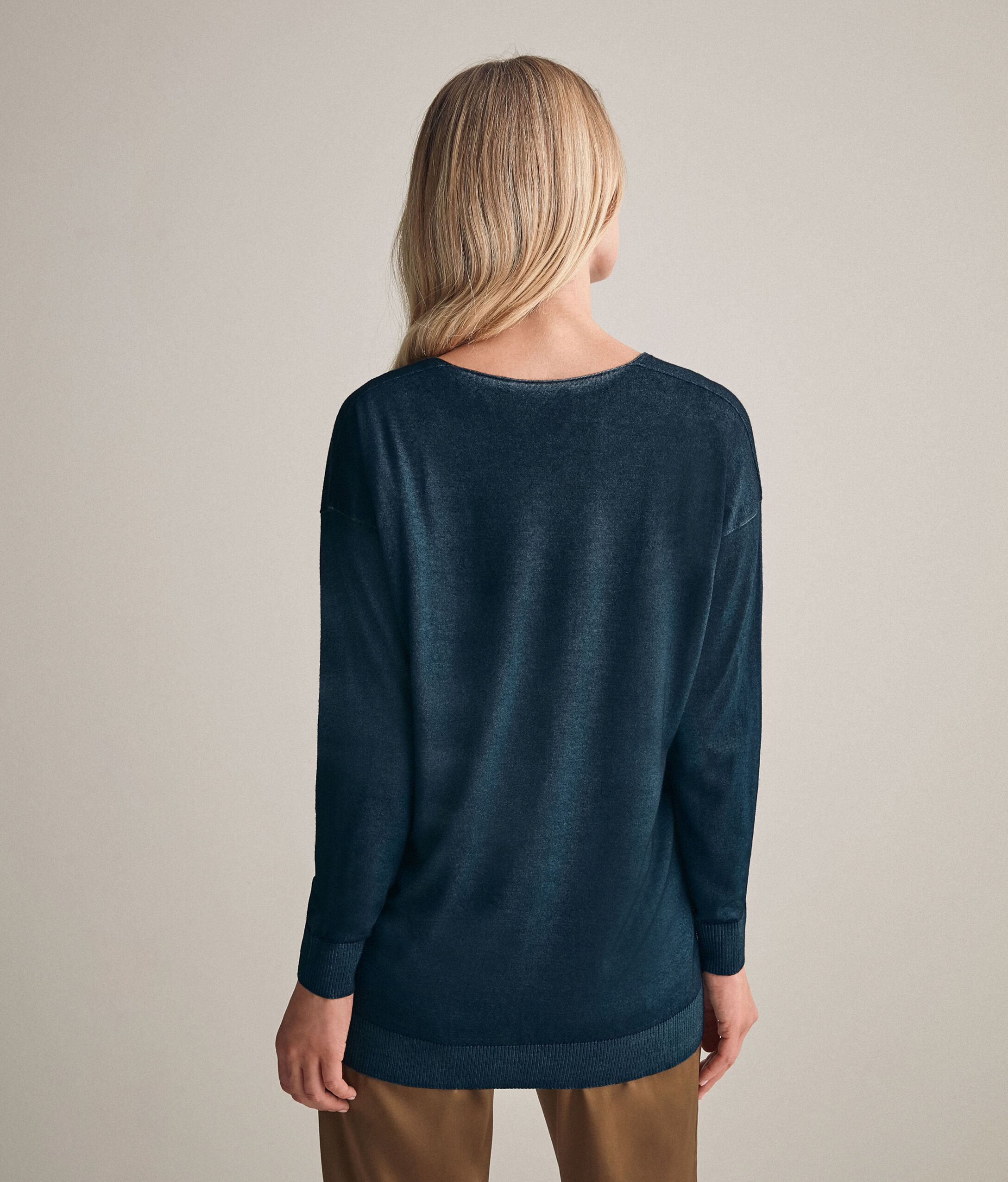 Maximaglia Scollo V in Cashmere Ultrafine