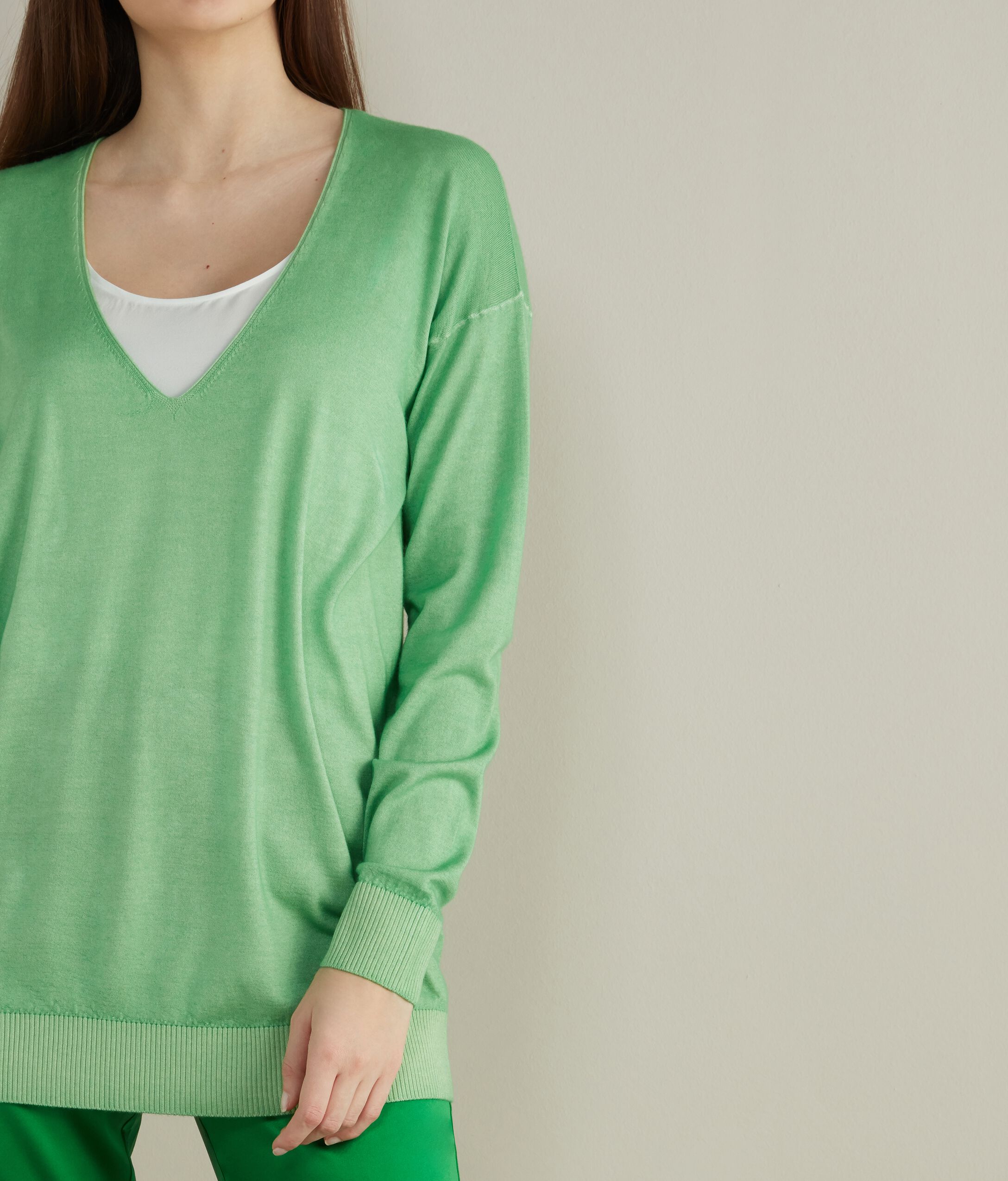 Pull large à col V en Cachemire ultra-fin