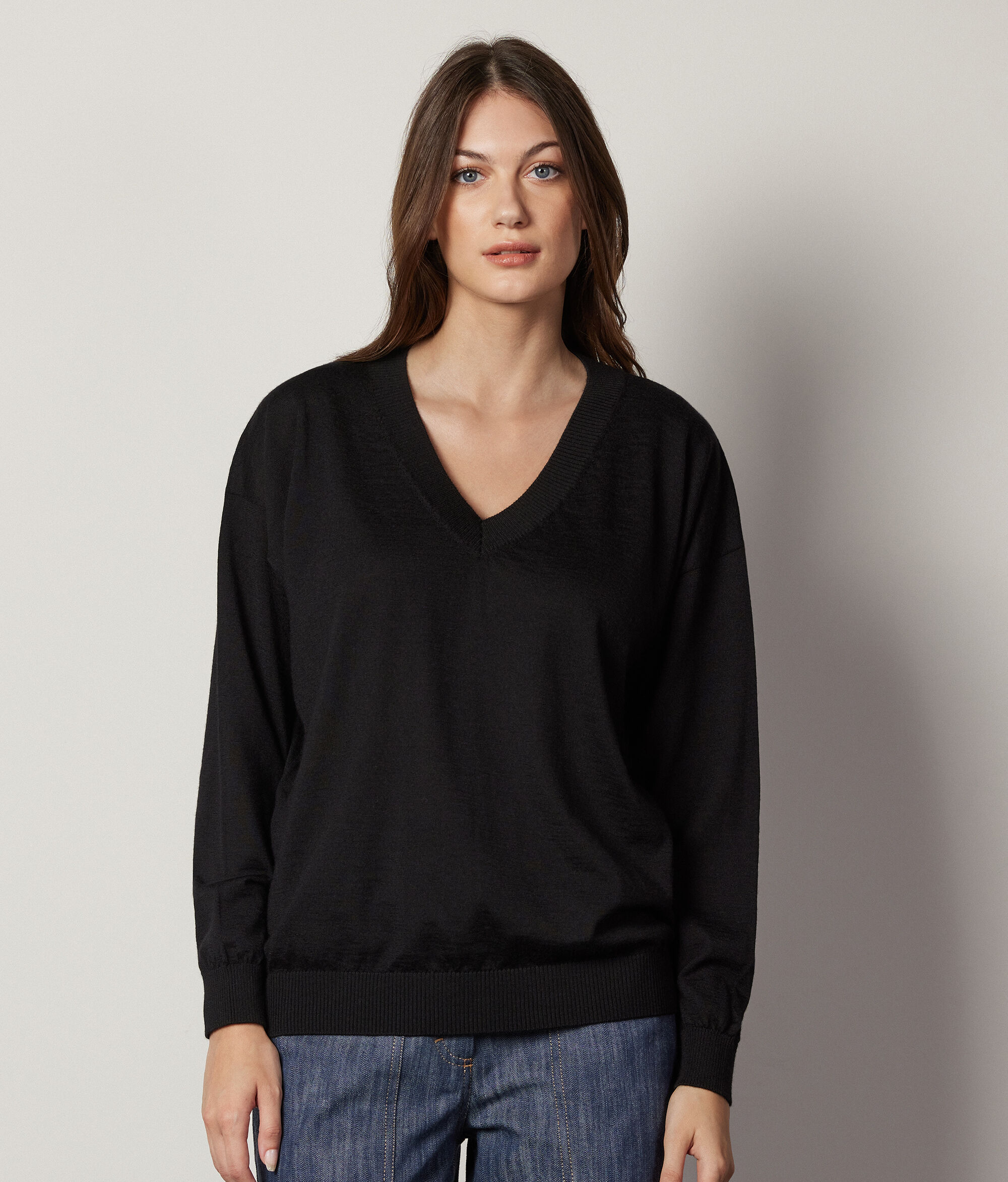 Pull à col V en cachemire ultra-fin
