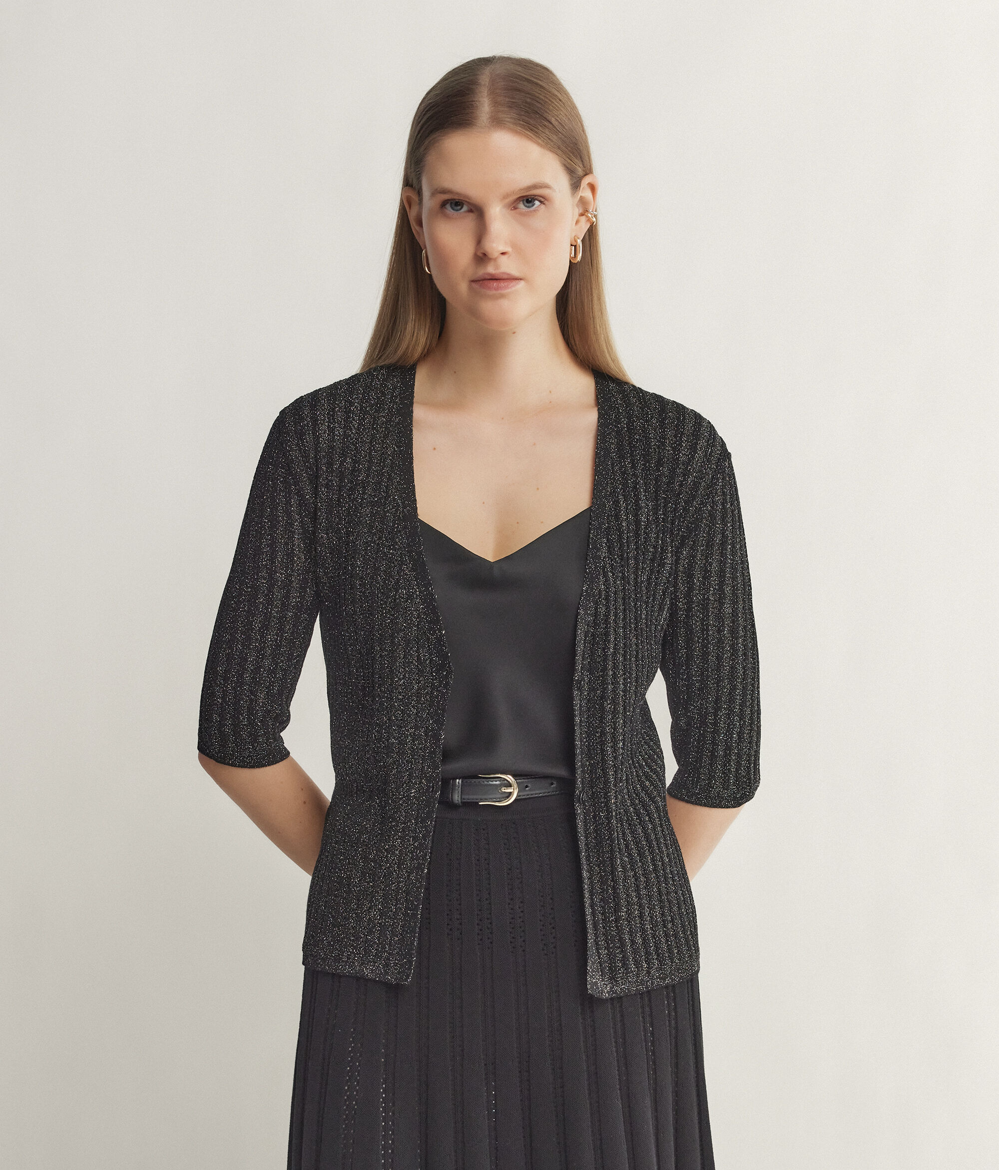 Cache-Coeur mit V-Ausschnitt und halblangen Ärmeln