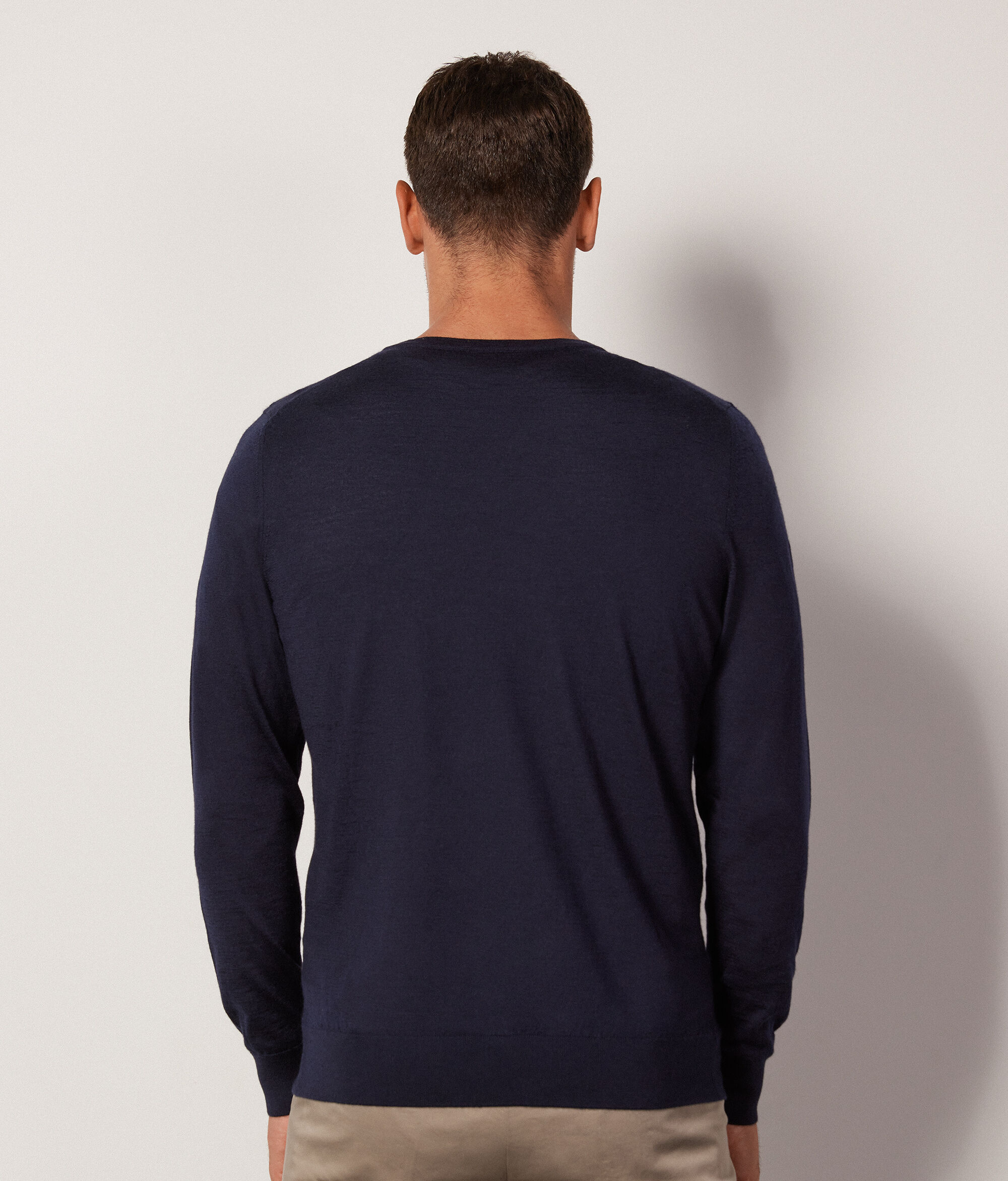 Maglia Scollo V in Cashmere Ultrafine