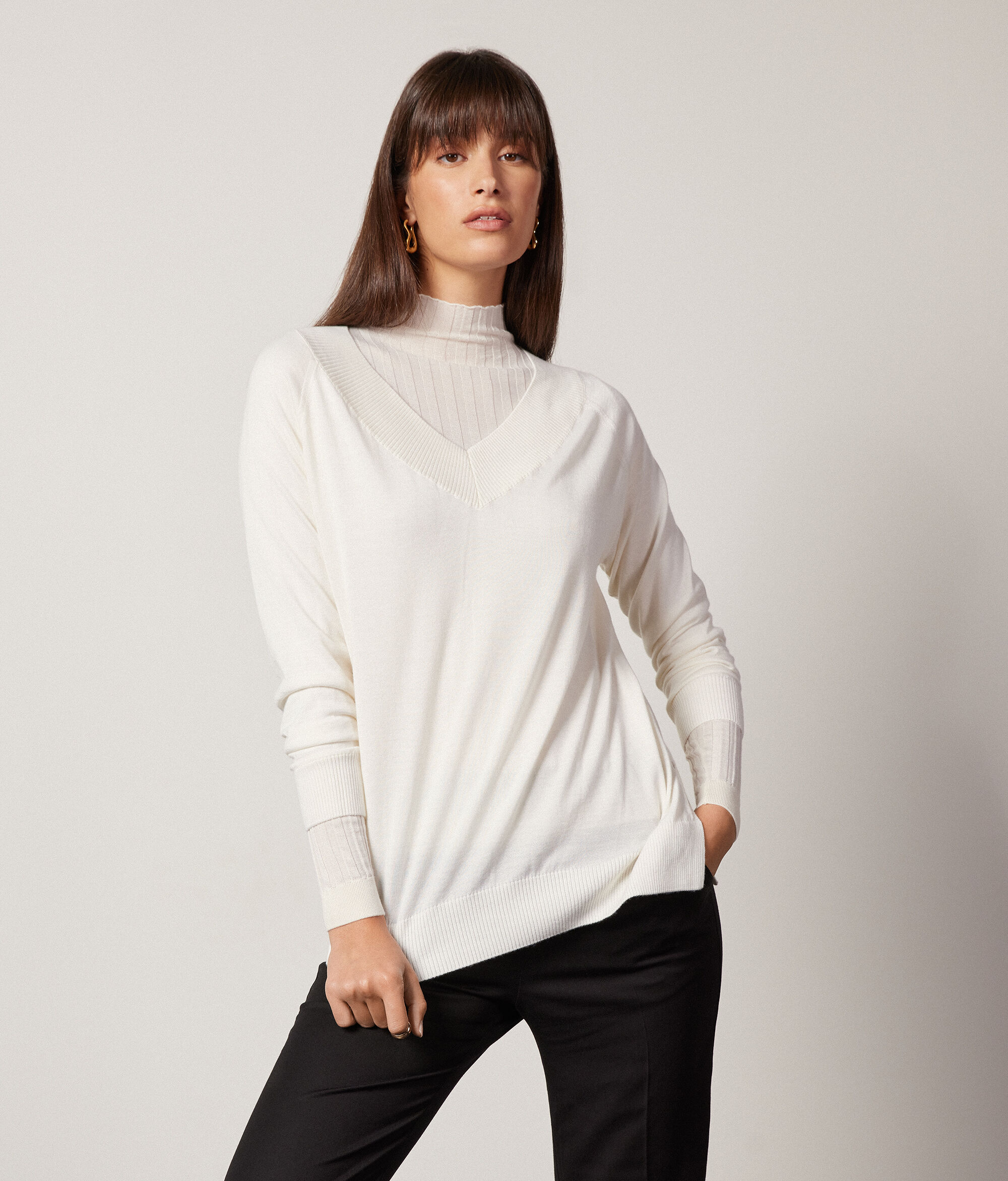 Pullover mit V-Ausschnitt aus Kaschmir Ultrafine