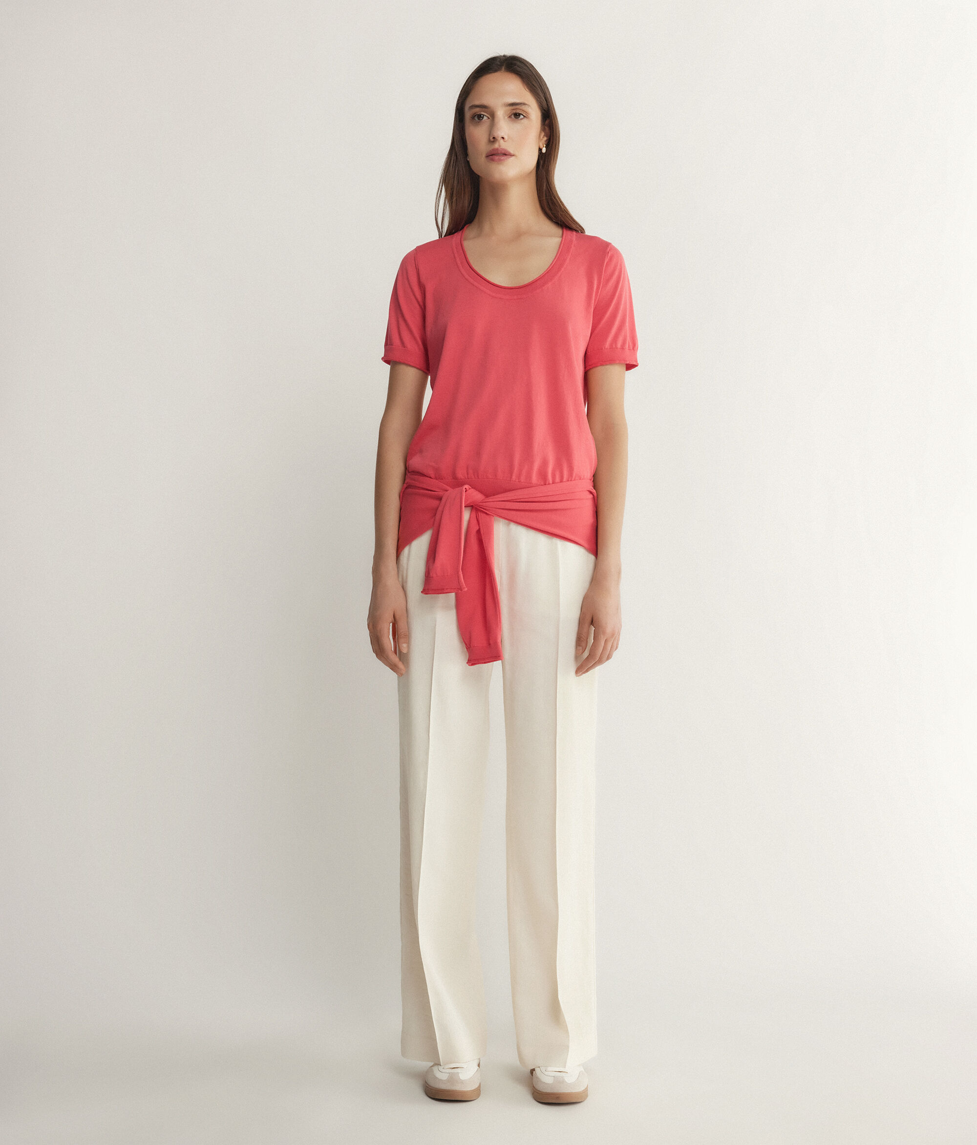 Maglia con Scollo Ampio a Maniche Corte