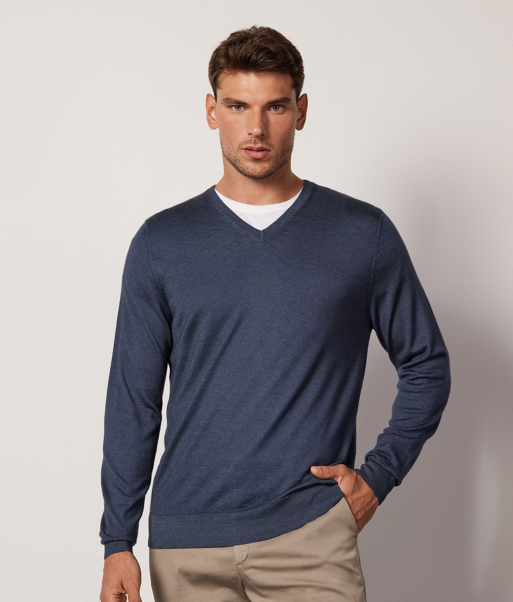 Pullover mit V-Ausschnitt aus Kaschmir Ultrafine